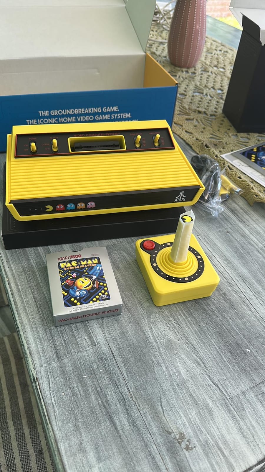 Atari 2600+ PAC-MAN Edition Console, Game & Wireless Joystick customer photo 2