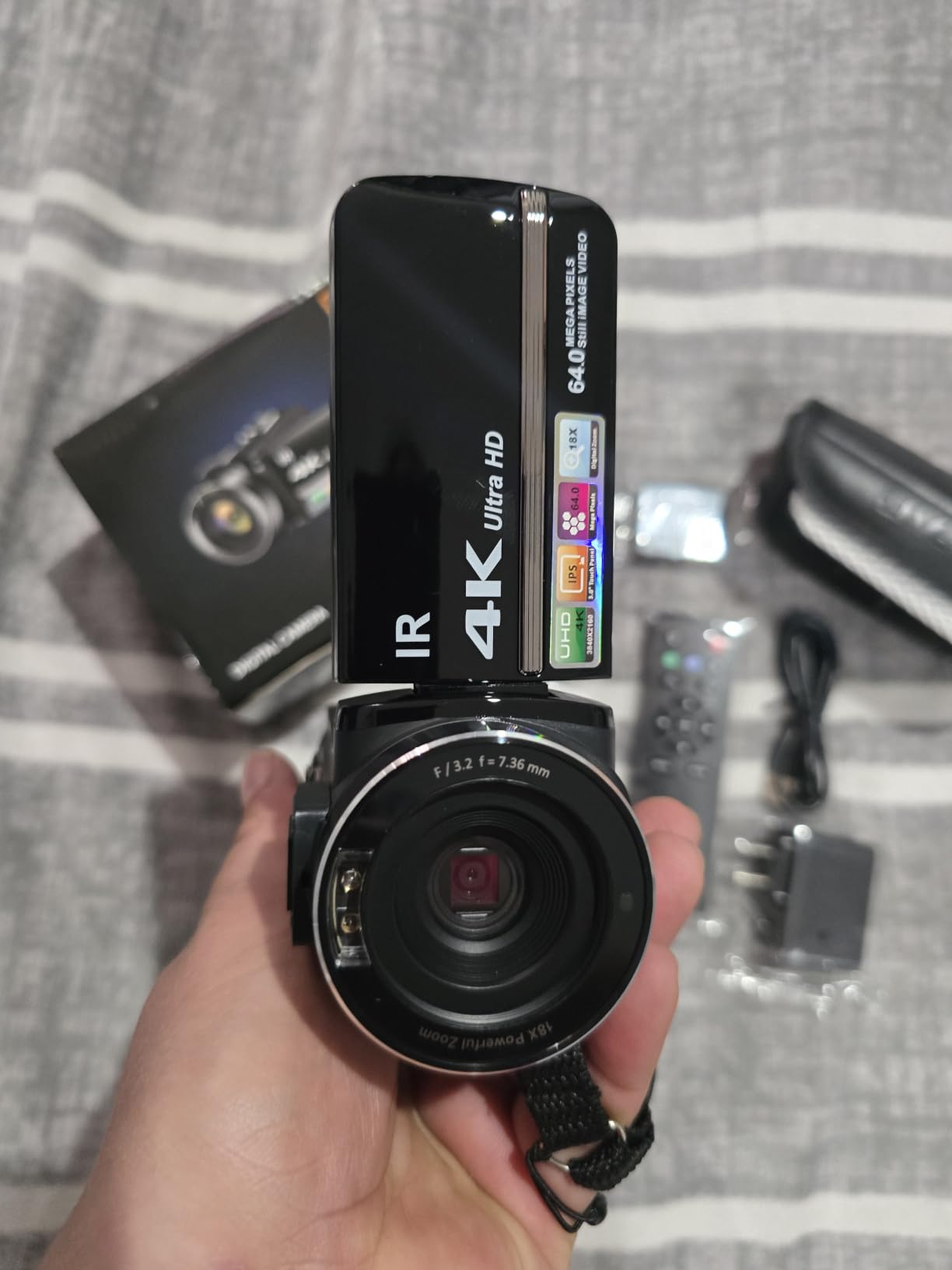 ZYDIIE 4K Video Camera Camcorder UHD 64MP Vlogging Camera for YouTube 18x Digital Zoom 3