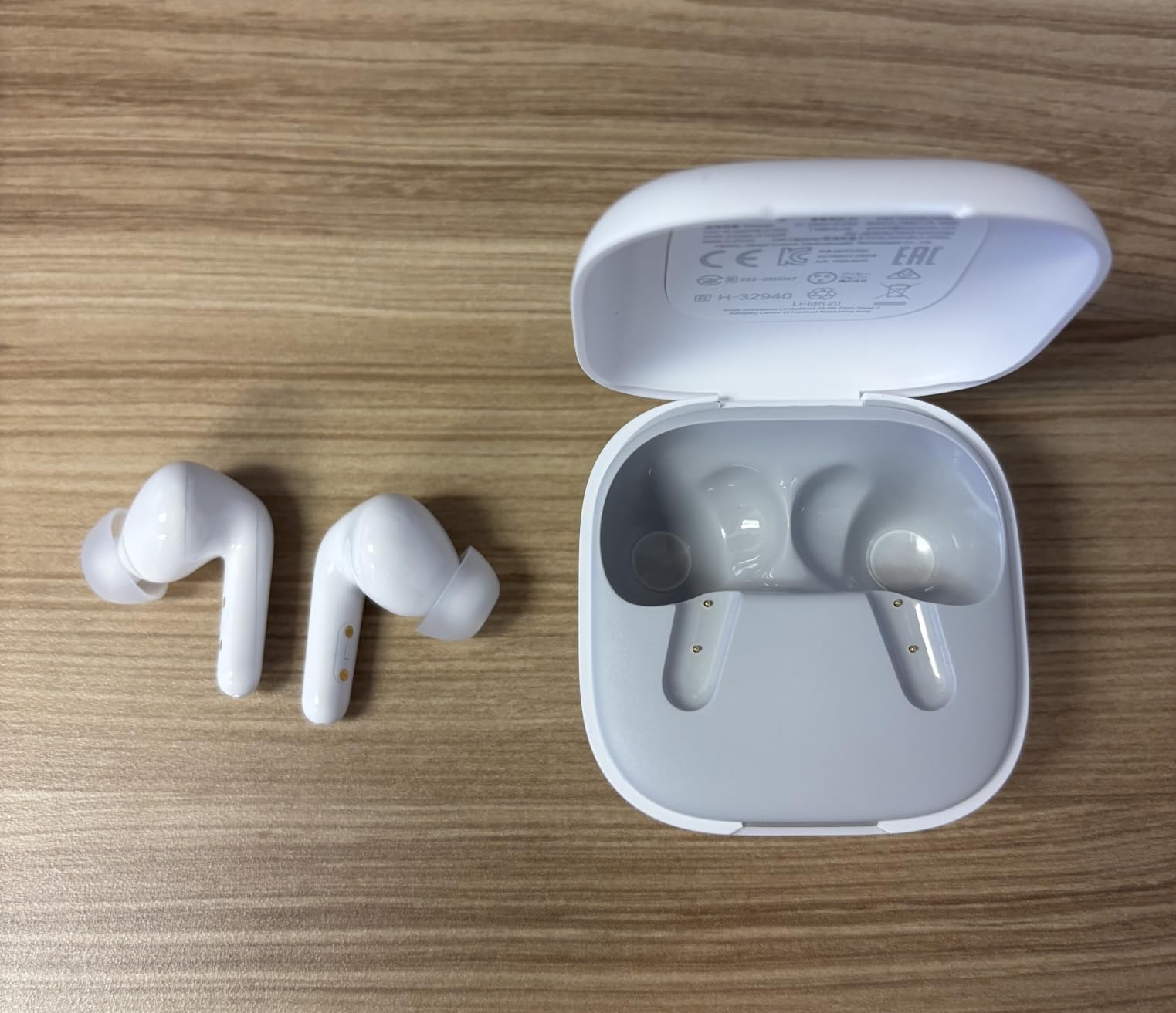 Soundcore P31i by Anker Translation Earbuds with Real-Time Adaptive ANC | Real-Time Adaptive Noise Cancelling, Hi-Res Sound, Translation Earbuds, 50H Playtime, Spatial Audio, Fast Charging, IP55 customer photo 1