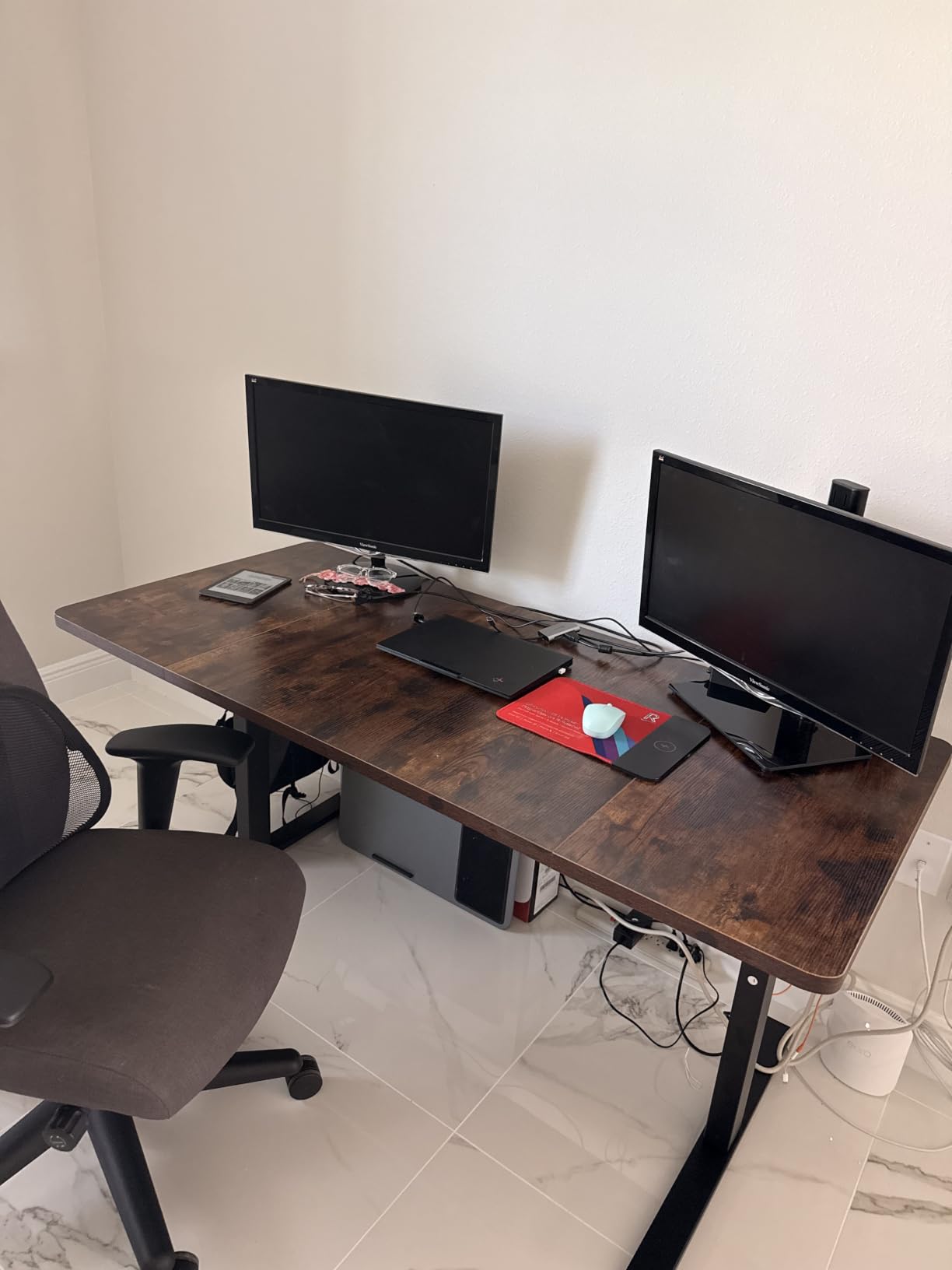 Black 60x28 in Electric Standing Desk, 1 Inch Thick Tabletop | Double Beam Frame, Holds 220lbs, Sit Stand, 3 Memory Height Adjustment, Extra Deep Table Top, Black Frame customer photo 2