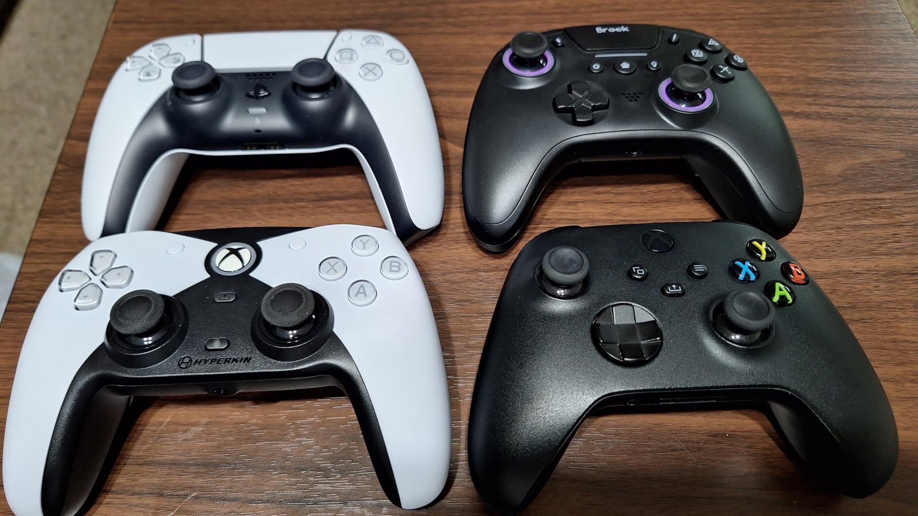 Hyperkin The Competitor Wired Controller for XBOX Series X|S, XBOX One & PC with Hall Effect Joysticks & Impulse Triggers customer photo 1