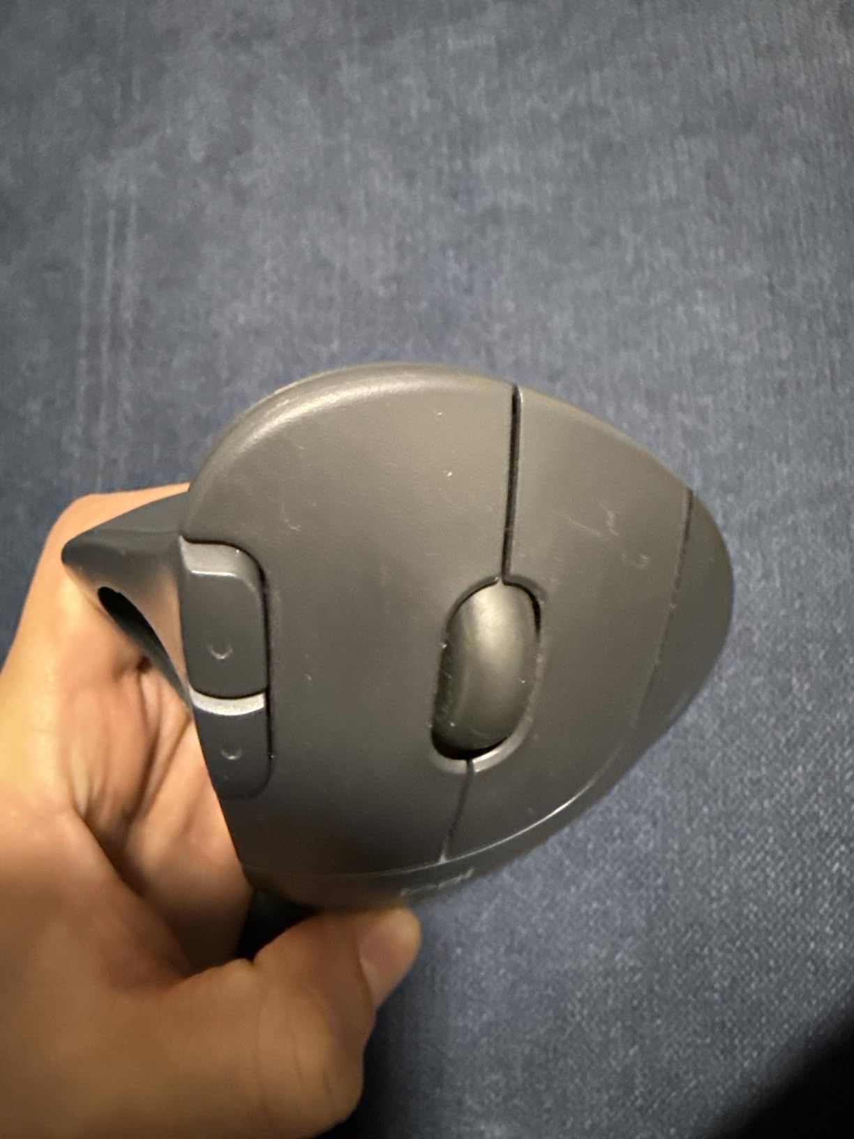 Logitech 910007026 Ergo M575S Wireless Ergonomic Trackball Mouse - Black customer photo 1