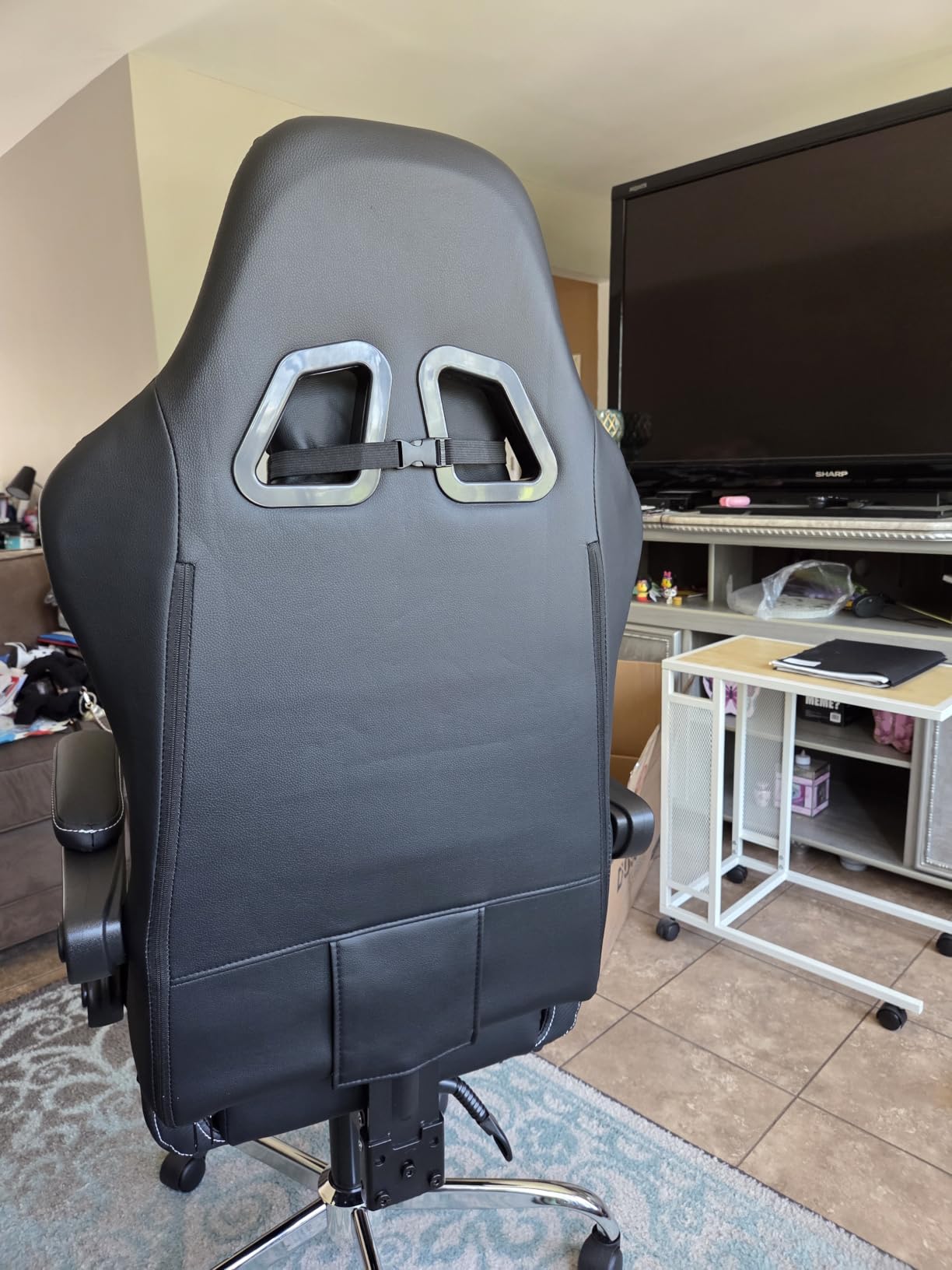 Dowinx Ergonomic Gaming Chair with Footrest & Massage Lumbar, 2D-Linkage Armrests for Computer Chair 330lbs with Headrest Pillow for Office, Home, Streaming and Long Gaming Sessions, Black customer photo 1
