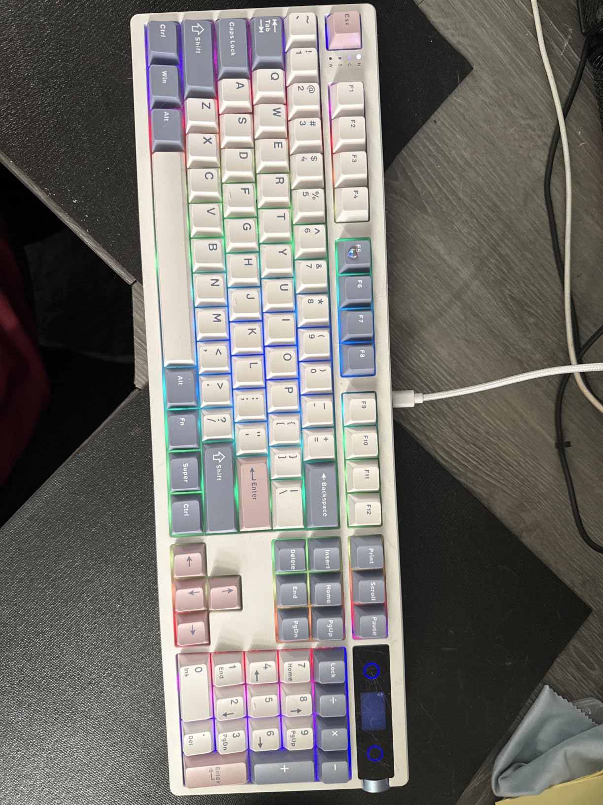 EPOMAKER TH108 PRO Full Size Mechanical Keyboard with Screen & Knob | Wireless Gaming Keyboard with 10000mAh, Creamy Gasket, Hot Swap, Custom Driver, RGB Backlight (White, Sea Salt Silent) customer photo 1