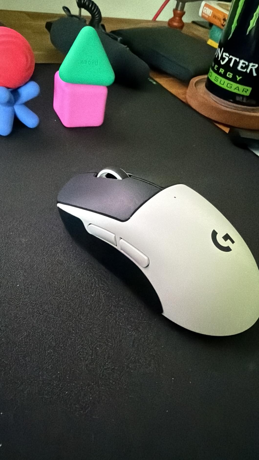 Logitech G PRO X2 SUPERSTRIKE Wireless Gaming Mouse - Black/White customer photo 1