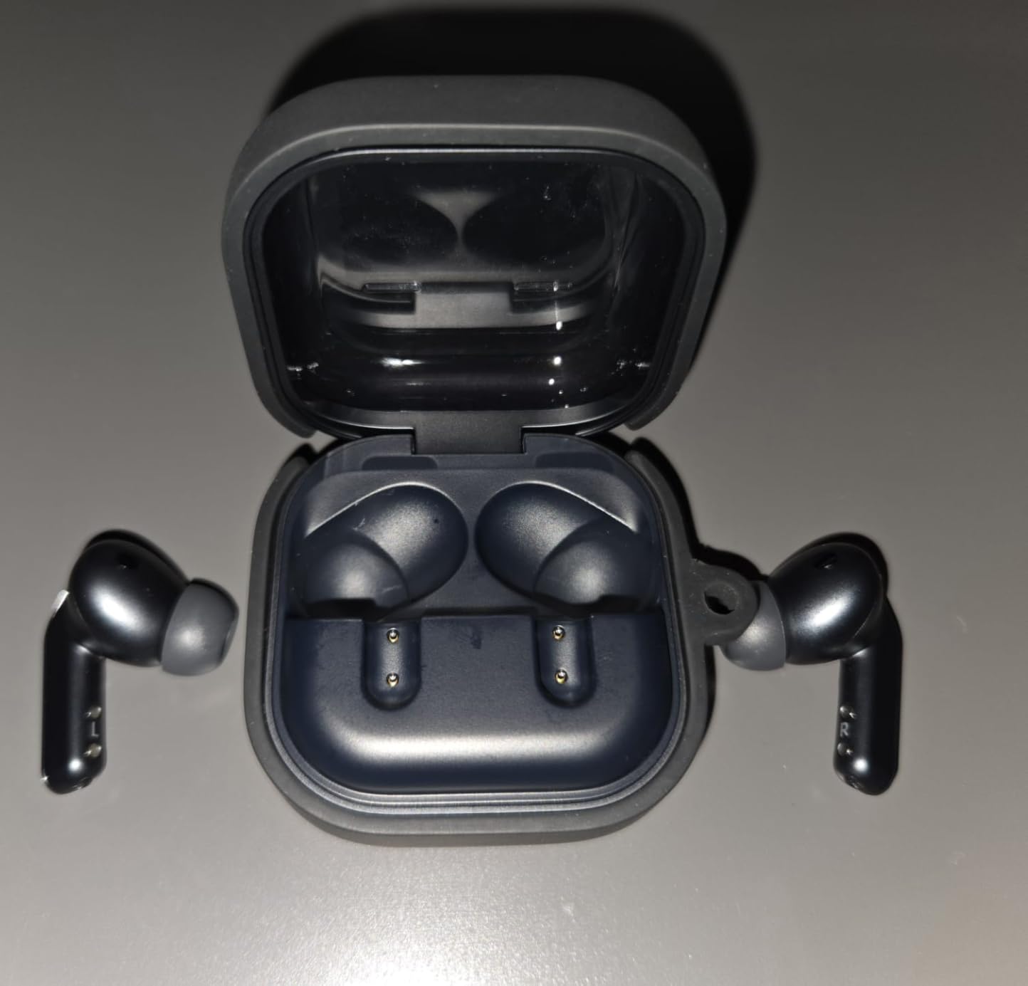 Samsung Galaxy Buds 4 Pro (2026) AI True Wireless Bluetooth Earbuds, Black | Hi-Res Audio, 2-Way Speaker, ANC 2.0, Optimized Comfort, IP57, Live Translation [US Version, 2 Yr Warranty] customer photo 1