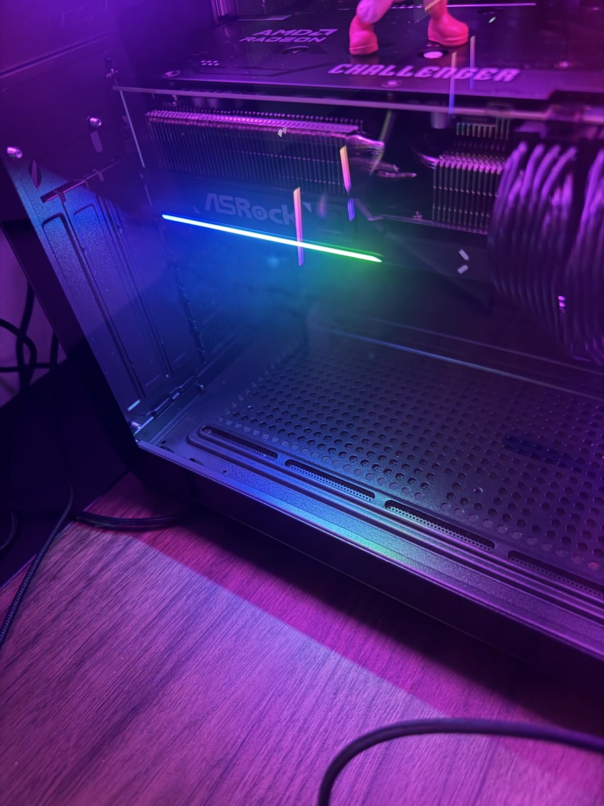 STORMCRAFT Falcon AI Gaming PC R7 7800X3D, RX 9070 XT 16G, 32GB DDR5, 1TB SSD | AMD Ryzen 7 CPU, 850W PSU, 360mm AIO, ARGB Fans, USB-C, Bluetooth, Wi-Fi VR Ready Pre Built Desktop Game Design Office customer photo 2