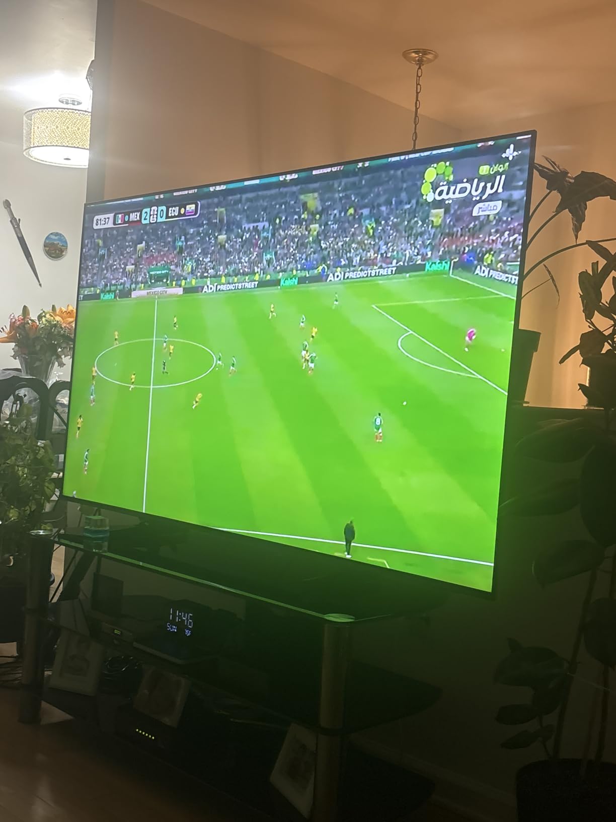 Samsung 55-Inch Class M70H Series, Mini LED, 4K, Smart TV, 2026 Model | Samsung Vision AI Companion, Mini LED Processor 4K, Pure Spectrum Color, Endless Free Content, Motion Xcelerator + DLG 120Hz customer photo 1
