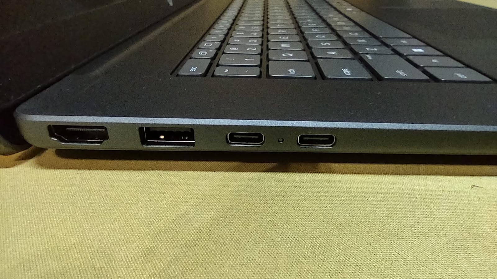 HP OmniBook 3 17.3 inch Laptop PC, FHD Display, AMD Ryzen 3 30, 8 GB RAM, 512 GB SSD, AMD Radeon 610M Graphics, Windows 11 Home, Mica Silver, 17-dp0199nr customer photo 2