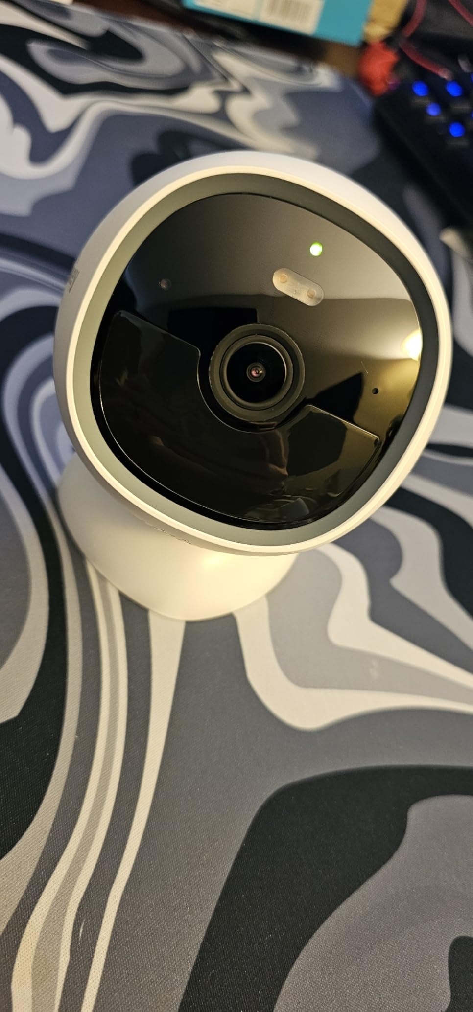 youkey Magnetic Indoor Security Camera Wireless, 2K Battery Powered Camera, No Subscription, Built-in 8GB Storage, Wire-Free for Renters, Compatible with Alexa & Google, Pet/Baby Monitor (S320) customer photo 2