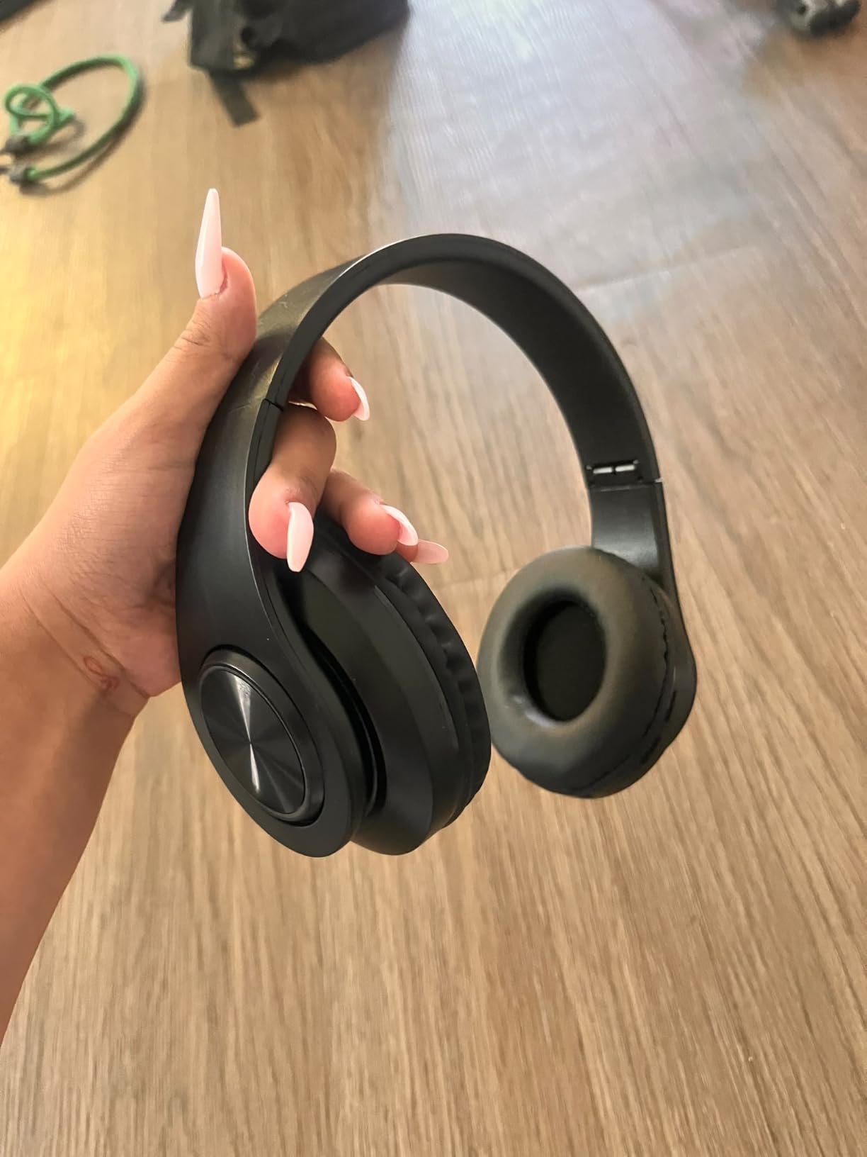 Hybrid Active Noise Cancelling Headphones 120H Playtime Wireless Headphones Bluetooth 6.0 Over Ear Headphones with 6 ENC HD Call Mic, Hi-Res 360 Spatial Audio ANC Headphone for Travel Workout Black customer photo 2