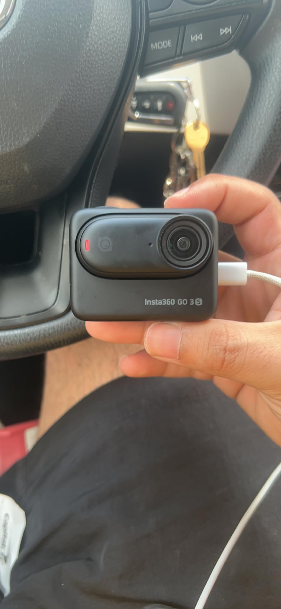 Insta360 GO 3S Motorcycle in-Helmet POV Bundle Special Edition - 4K Tiny Portable Vlogging Camera, Hands-Free POV Cam, Stabilization, 140 Min Battery Life, 10m Waterproof, Action cam for Moto, Sport customer photo 2