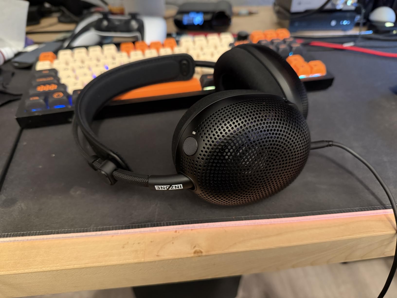 Sony INZONE H6 Air Wired Open-Back Gaming Headset with Mic, Black customer photo 2