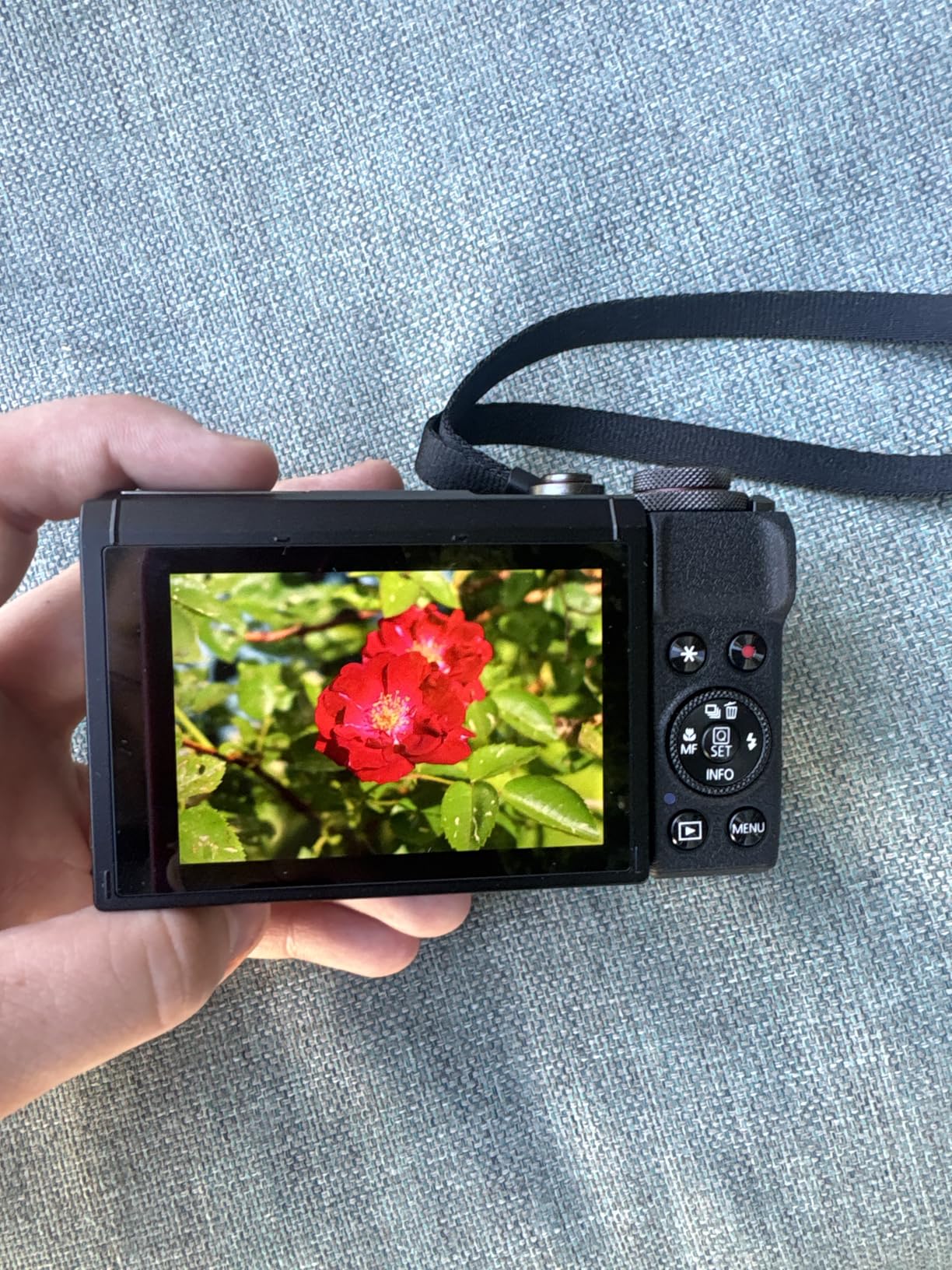 Canon PowerShot G7 X Mark III 20.1MP Digital Camera Vlogging Bundle | For Vlogging & Travel | 20.1MP 1-Inch | Wifi & Bluetooth | 4K UHD Video | 4.2x Optical Zoom + 64GB Card + Camera Bag customer photo 1