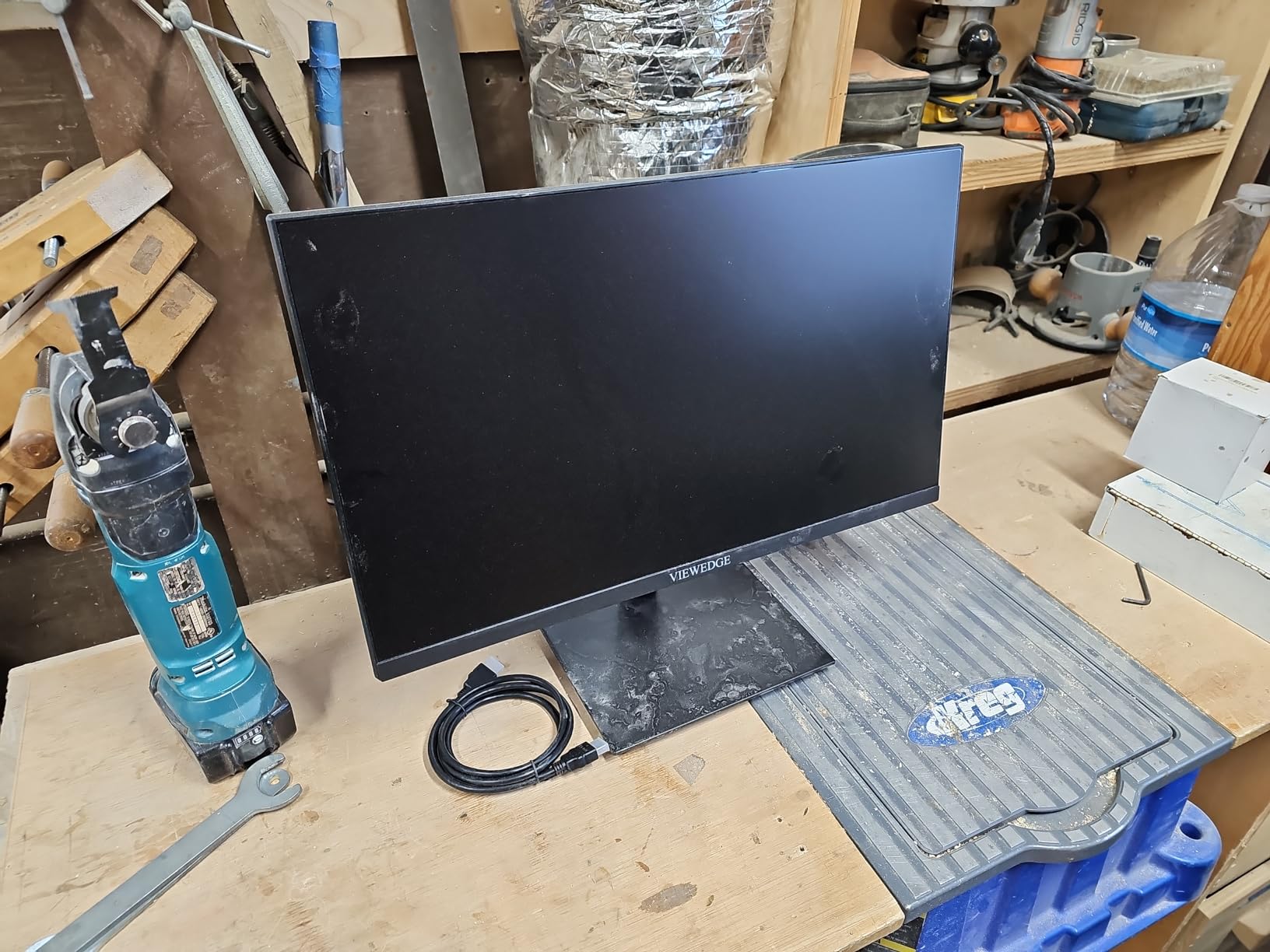Viewedge Gaming Monitor 24 inch 240Hz, VA 1ms, FHD 1080p Computer Monitor, HDR 10 100% sRGB, Bluelight Filter, 2 HDMI & 1 DP Port, Support Adaptive Sync and Wall Mounted customer photo 2