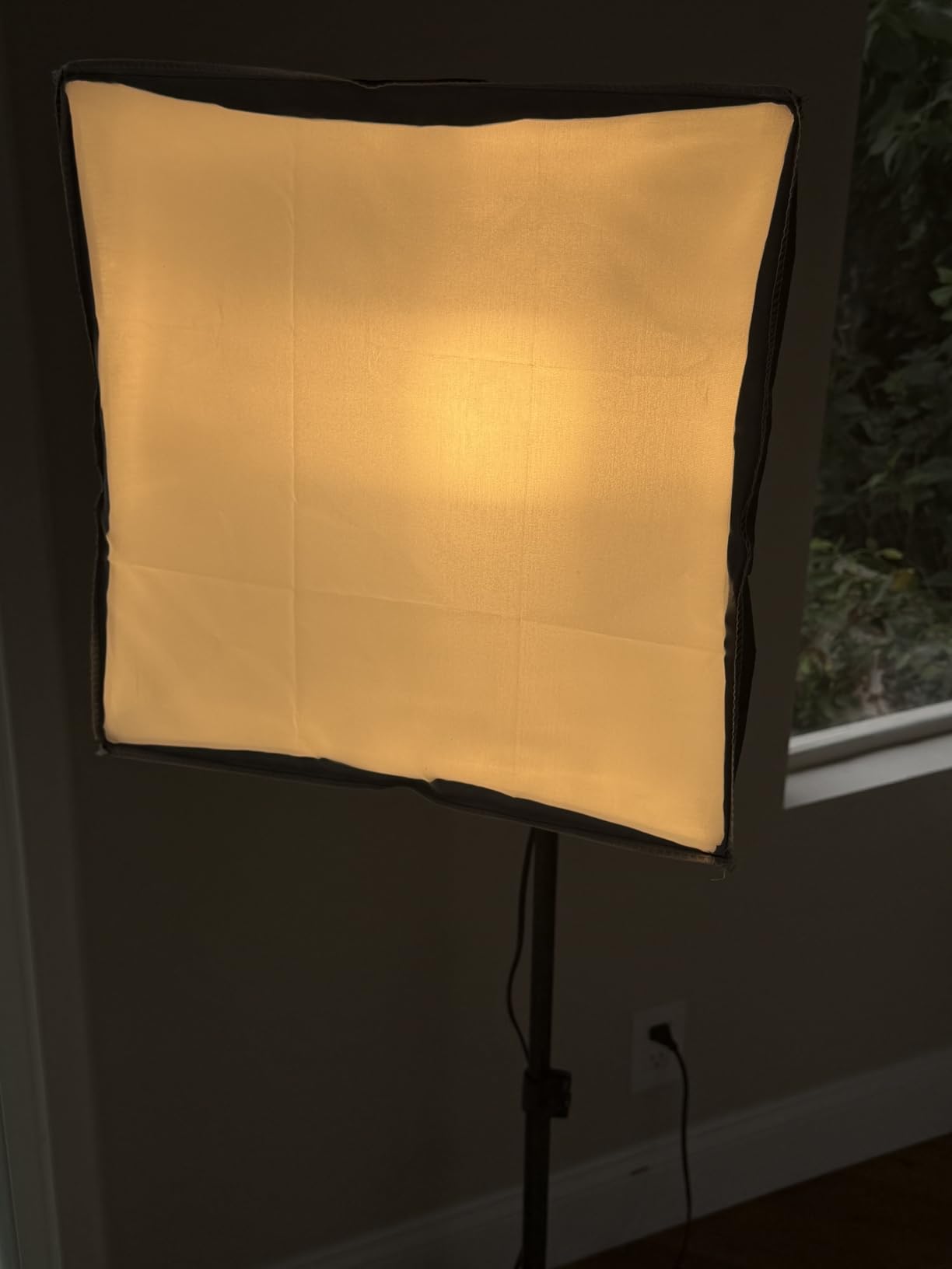 Softbox Lighting Kit 2pack, Thoslatay 16x16in Soft Box Upgrade 85W 2700-6400K 100-240V LED Bulbs Professional Photography Lighting Kit, Photo Studio Lights for Photoshoot/Video Recording/Live Streaming customer photo 1