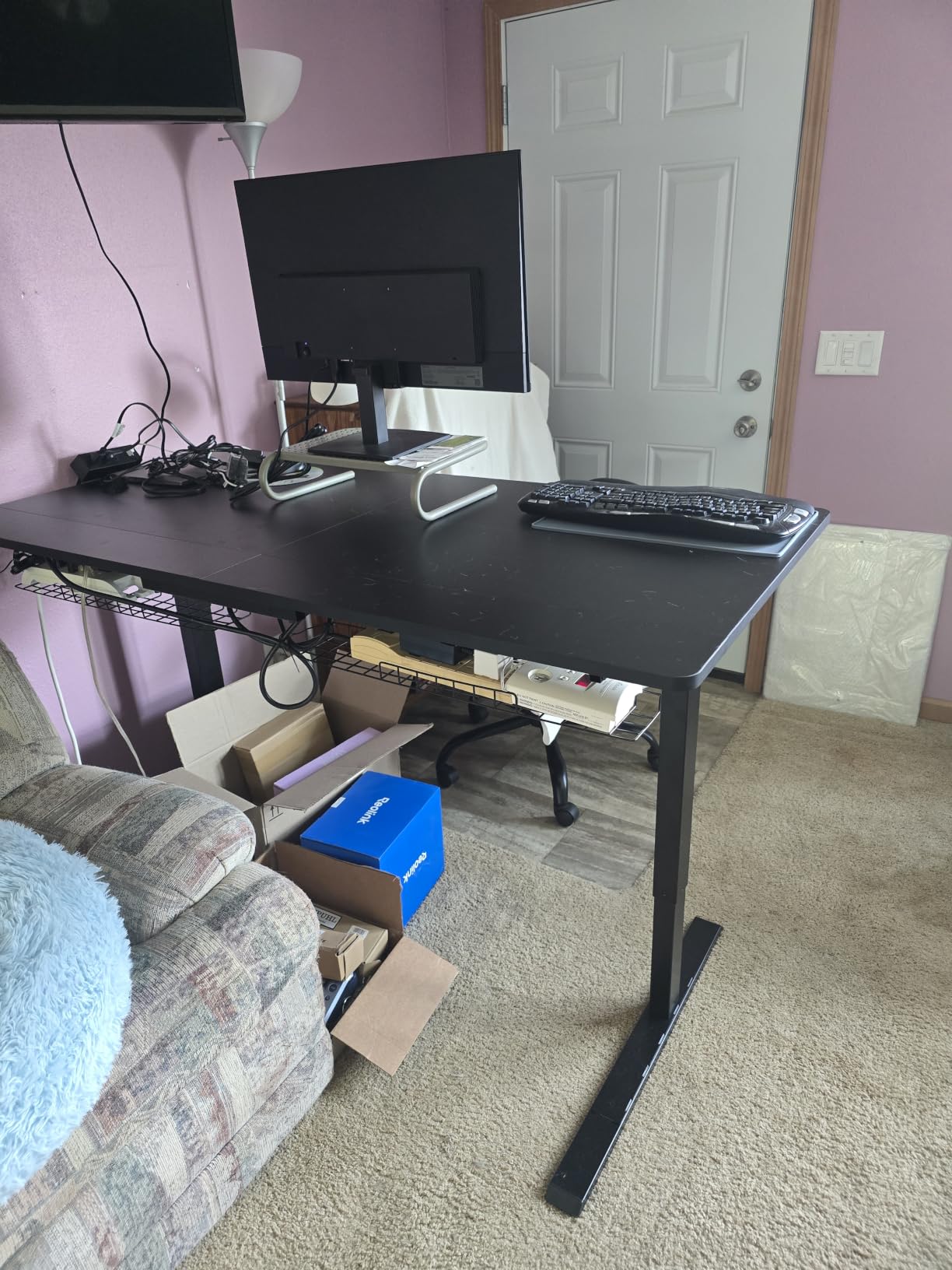 60 x 30 Inch Electric Standing Desk with Flip-Top Cable Management | Dual-Beam Frame with 3 Memory Height Presets, Includes Mouse Pad and Clamp Power Strip, Ideal Sit Stand Desk for Home Office customer photo 2