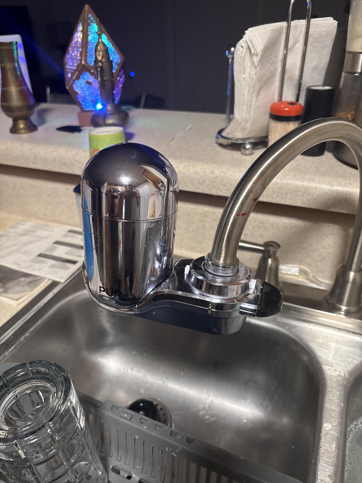 PUR Plus Vertical Faucet Mount Water Filtration System, Lead-Reducing Filter, Great-Tasting, Easy Install, Lasts 100 Gallons, Faucet Water Filter, Compatible with Sinks with External Aerators, Chrome customer photo 1