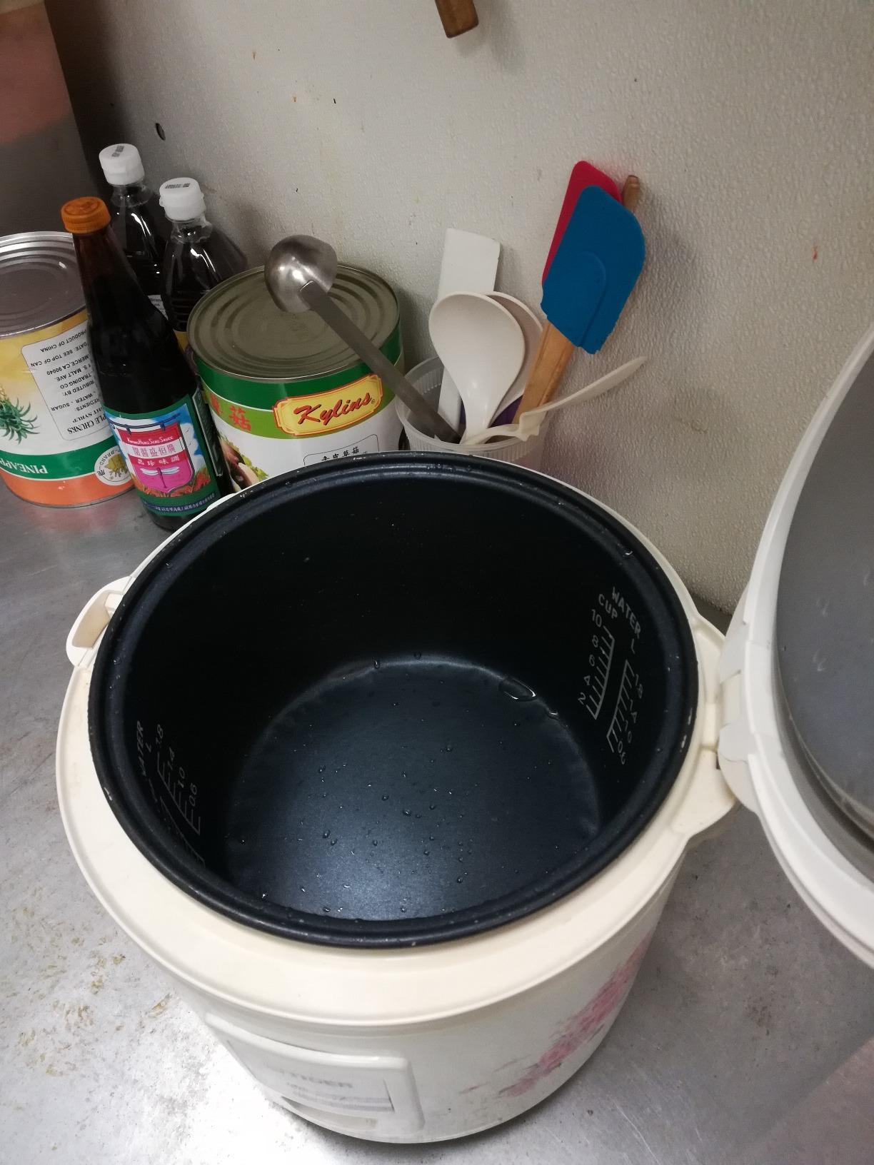 Tiger JAZ-A18U-FH 10-Cup (Uncooked) Rice Cooker and Warmer with Steam Basket, Floral White customer photo 2