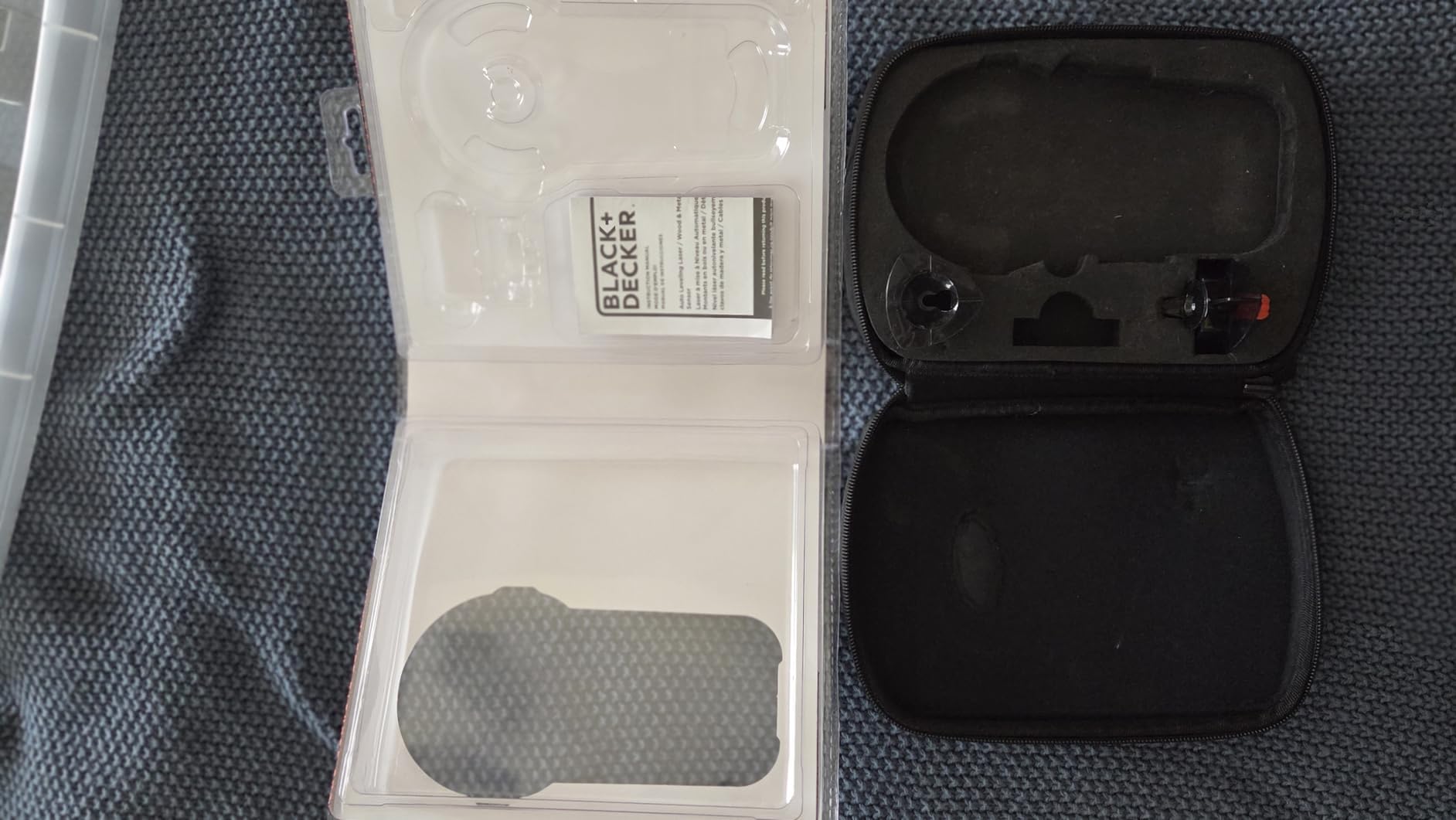 BLACK+DECKER Line Laser, Auto-leveling with Stud Finder (BDL190S) customer photo 2