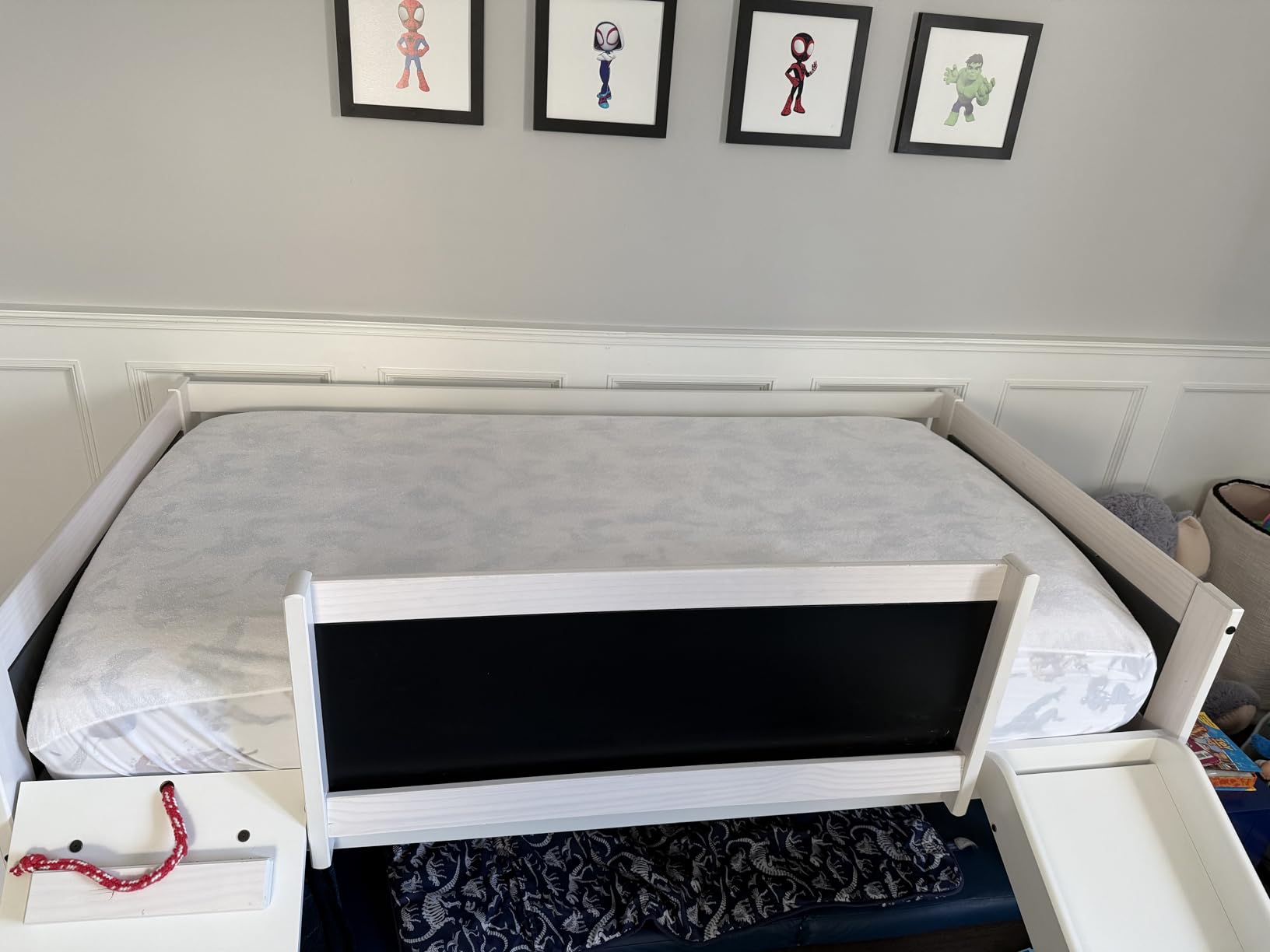 SafeRest Waterproof Queen Size Mattress Protector customer photo 2