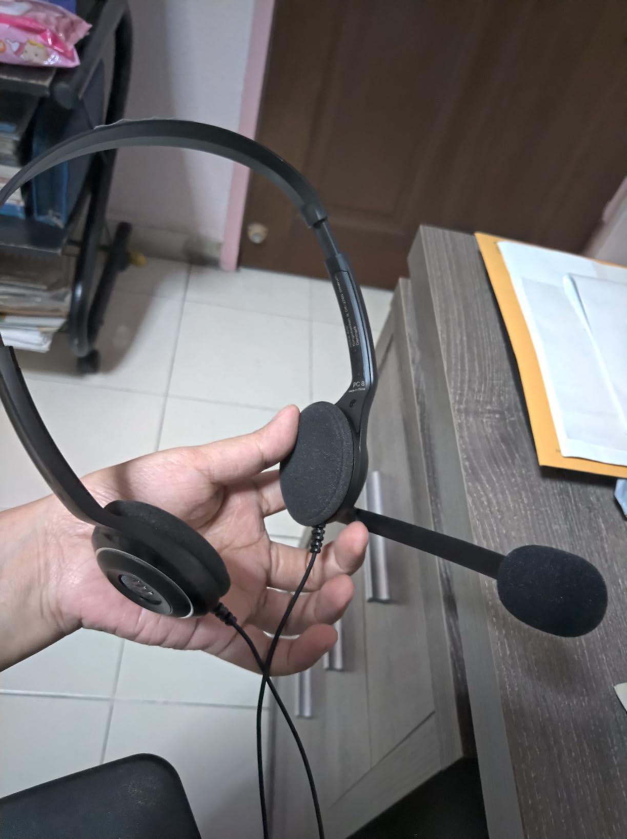 Sennheiser PC 8 USB - Stereo USB Headset for PC and MAC with In-line Volume and Mute Control - Black customer photo 2