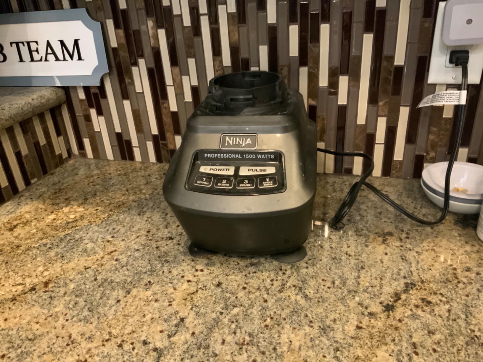 Ninja Kitchen System Pro, 1500W, 72oz Pitcher, 8-Cup, Black, BL770 customer photo 1