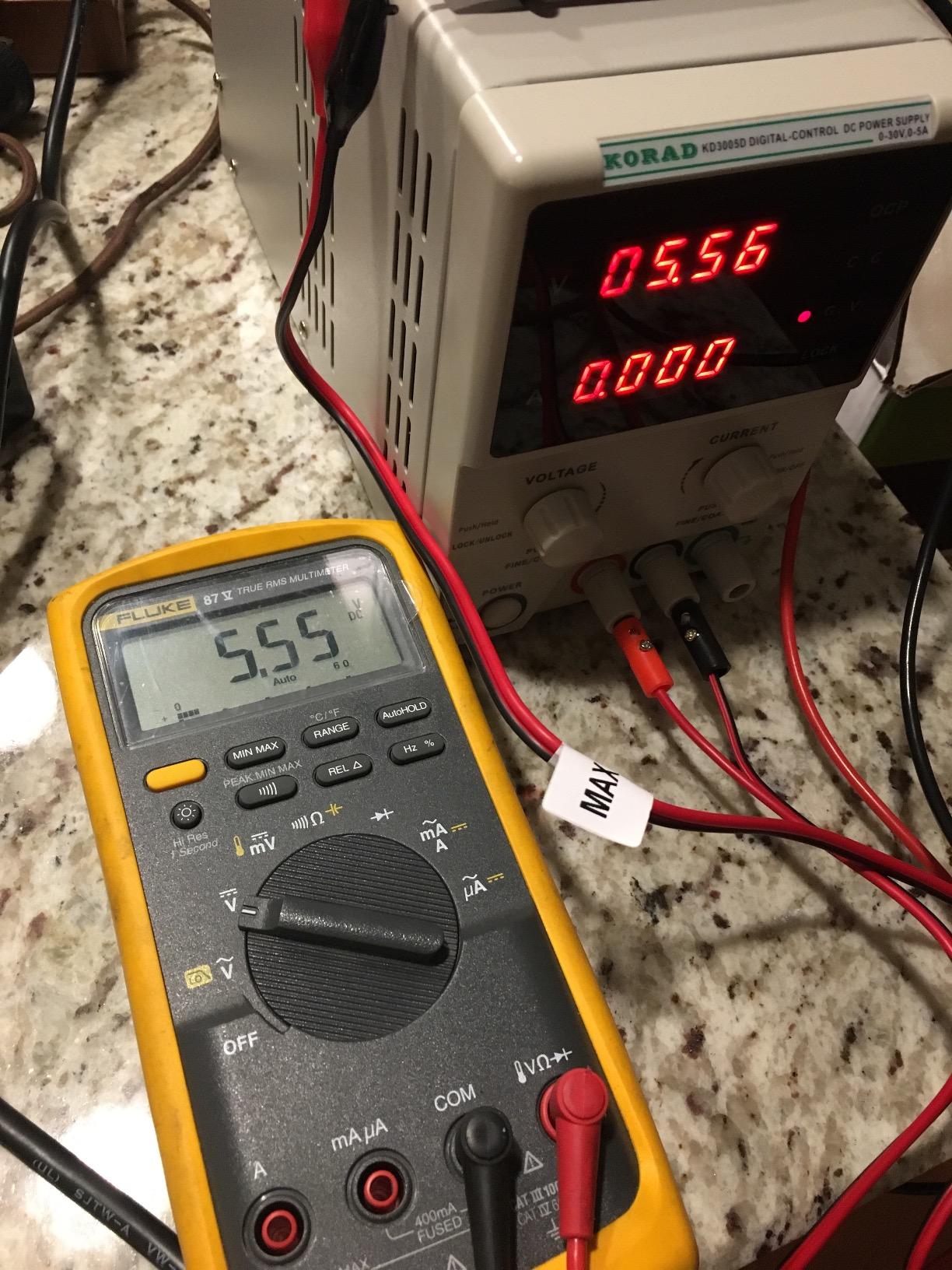 KD3005D - Precision Variable Adjustable 30V, 5A DC Linear Power Supply Digital Regulated Lab Grade… customer photo 1