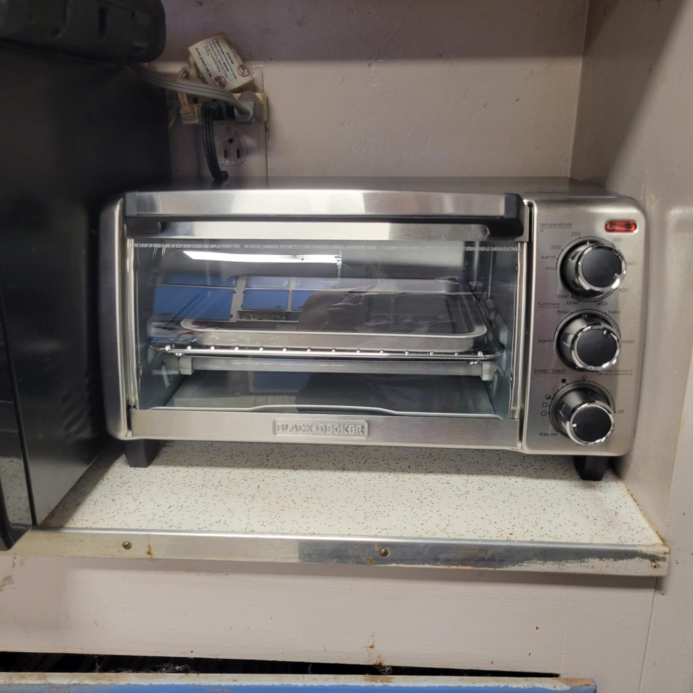 BLACK+DECKER TO1313SBD Toaster Oven, 15.47 Inch, Silver customer photo 2