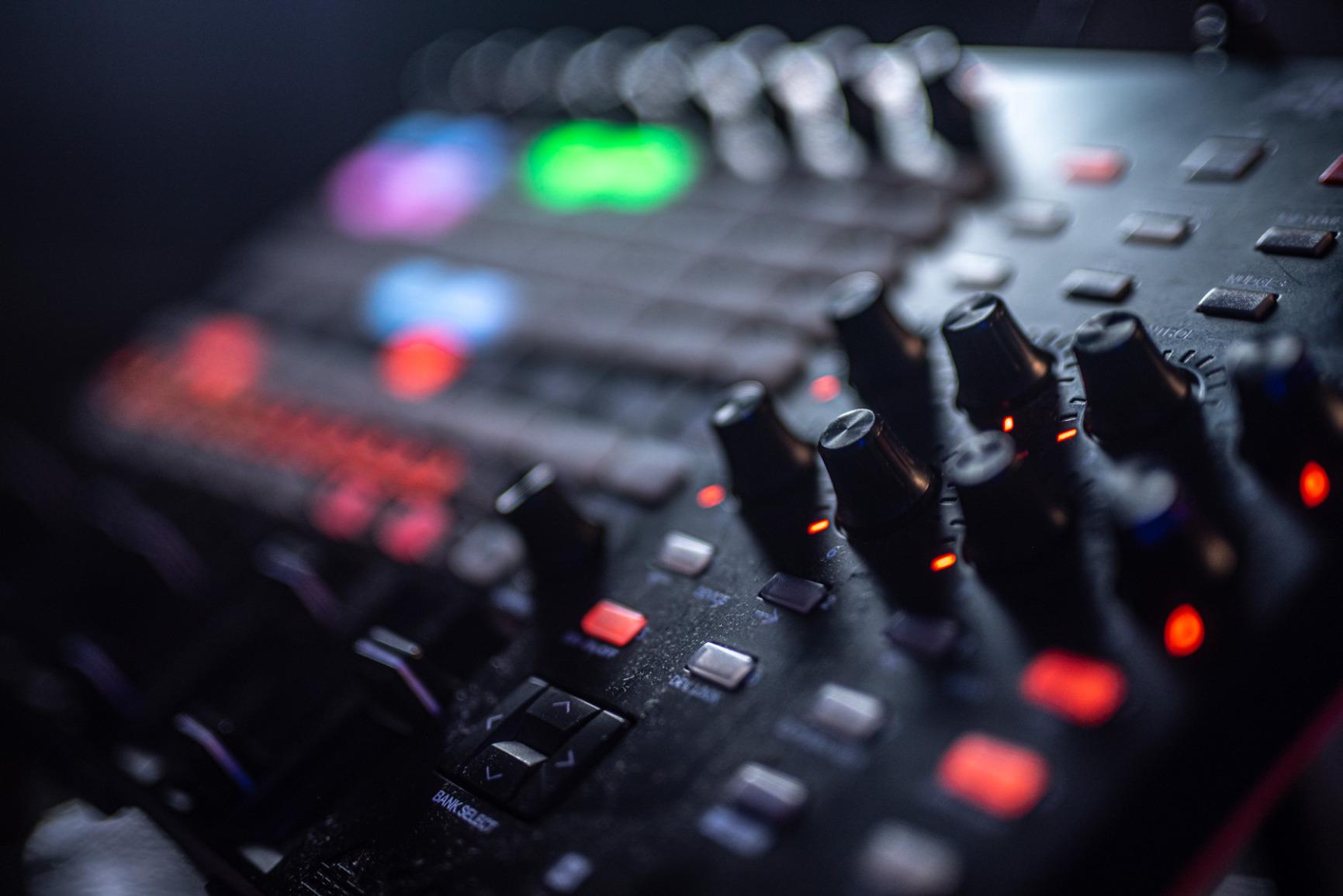 Akai Professional APC40 MKII USB MIDI Pad Controller customer photo 1
