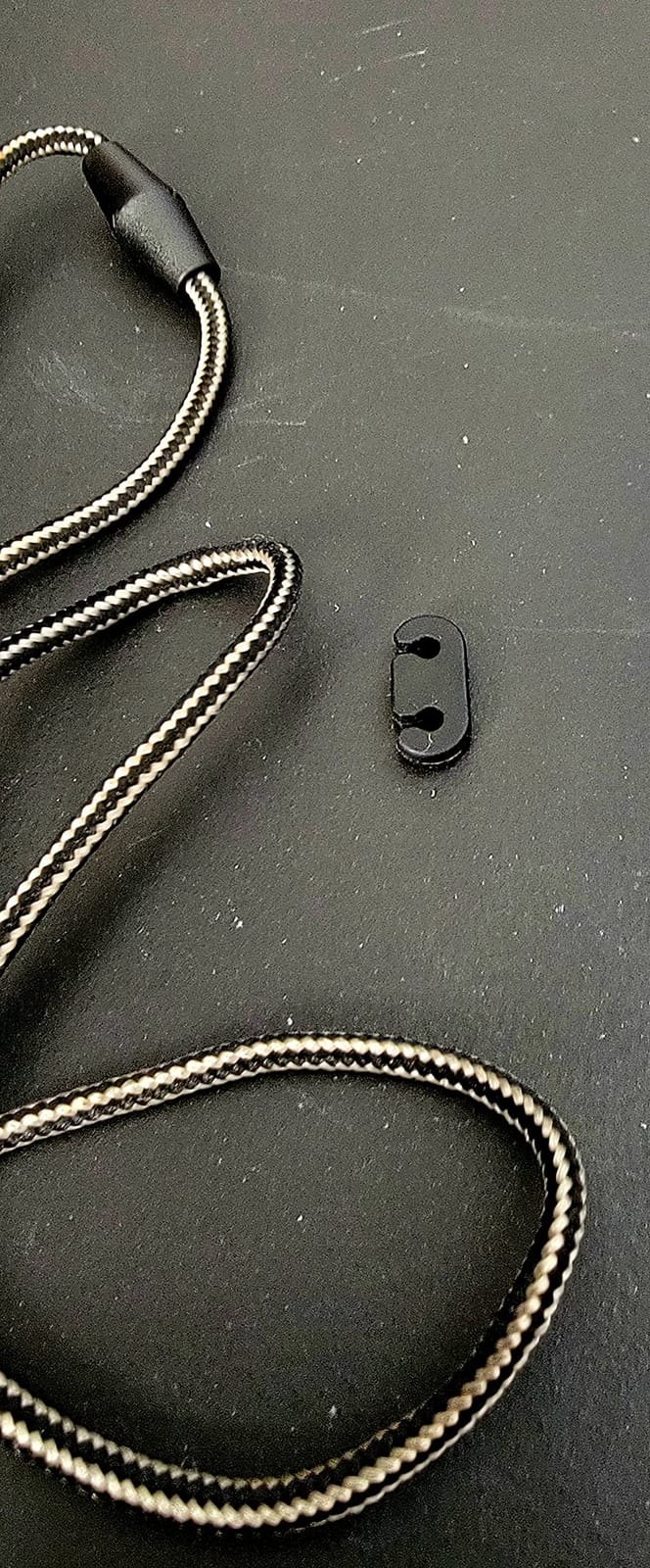 AirTamer A310 Personal Air Purifier Necklace customer photo 1