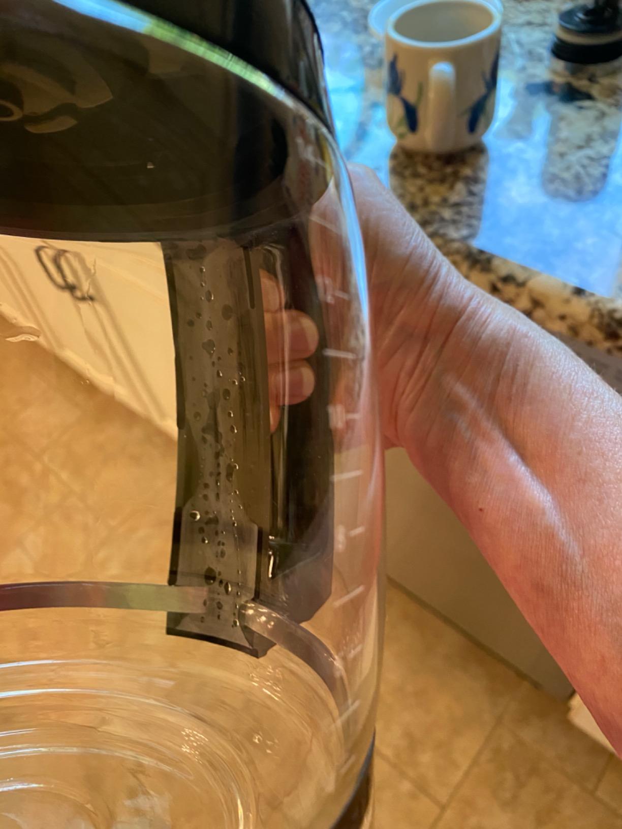 Cuisinart Coffee Maker, Programmable, 14-Cup Glass Carafe, DCC-3200 customer photo 1