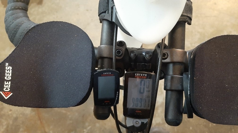 CATEYE Padrone Wireless Bike Computer - Oversized Display Cyclocomputer, Wireless Speedometer & Odometer, FlexTight Mount, Auto Start/Stop, Programmable Odometer customer photo 1