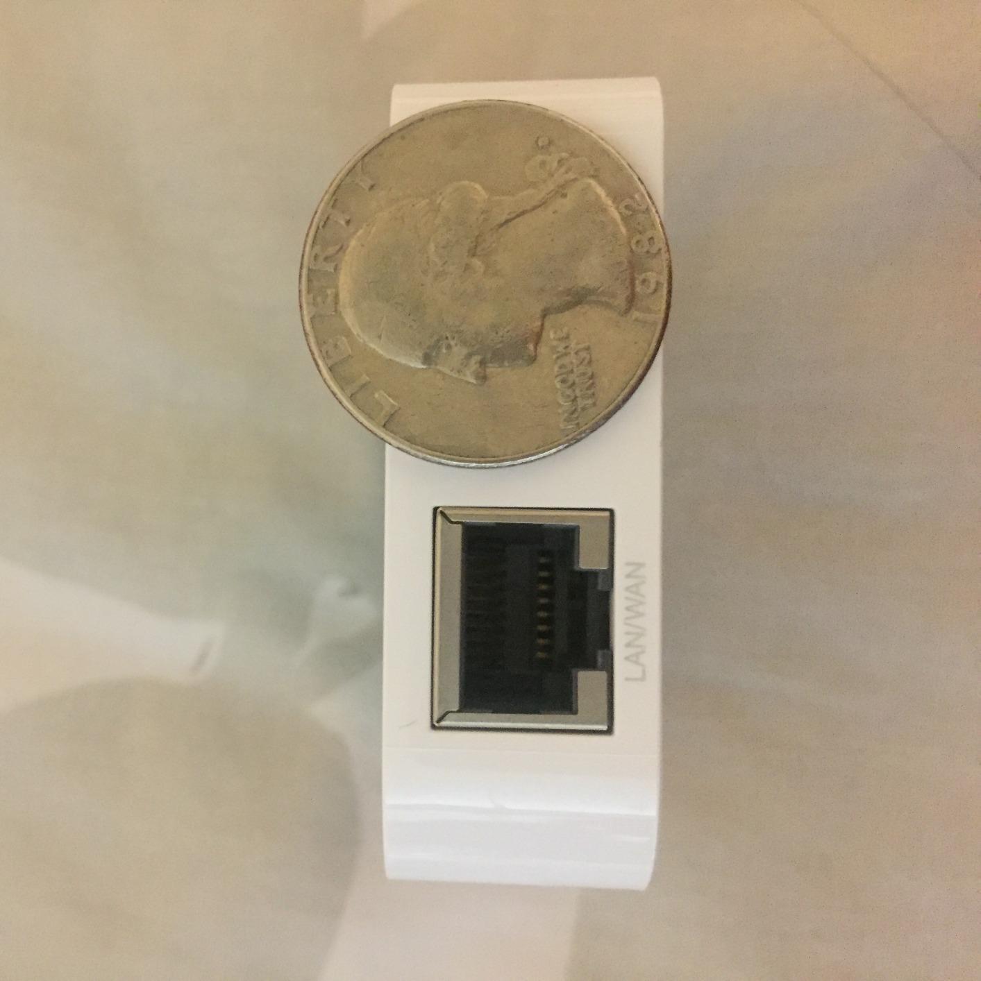 TP-Link N300 Wireless Portable Nano Travel Router, TL-WR802N customer photo 2