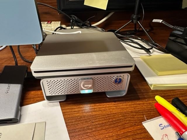 Apple USB SuperDrive (External DVD/CD Drive) customer photo 1