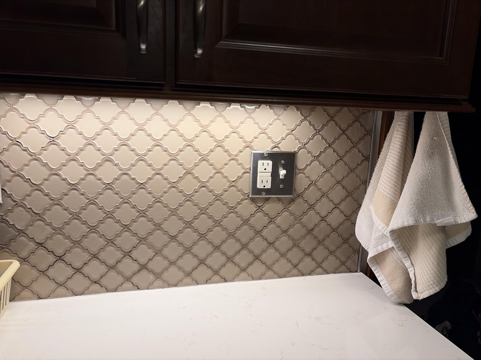 GETINLIGHT 24-Inch Linkable 3CCT LED Under Cabinet Light, Hardwired/Plug-in customer photo 1