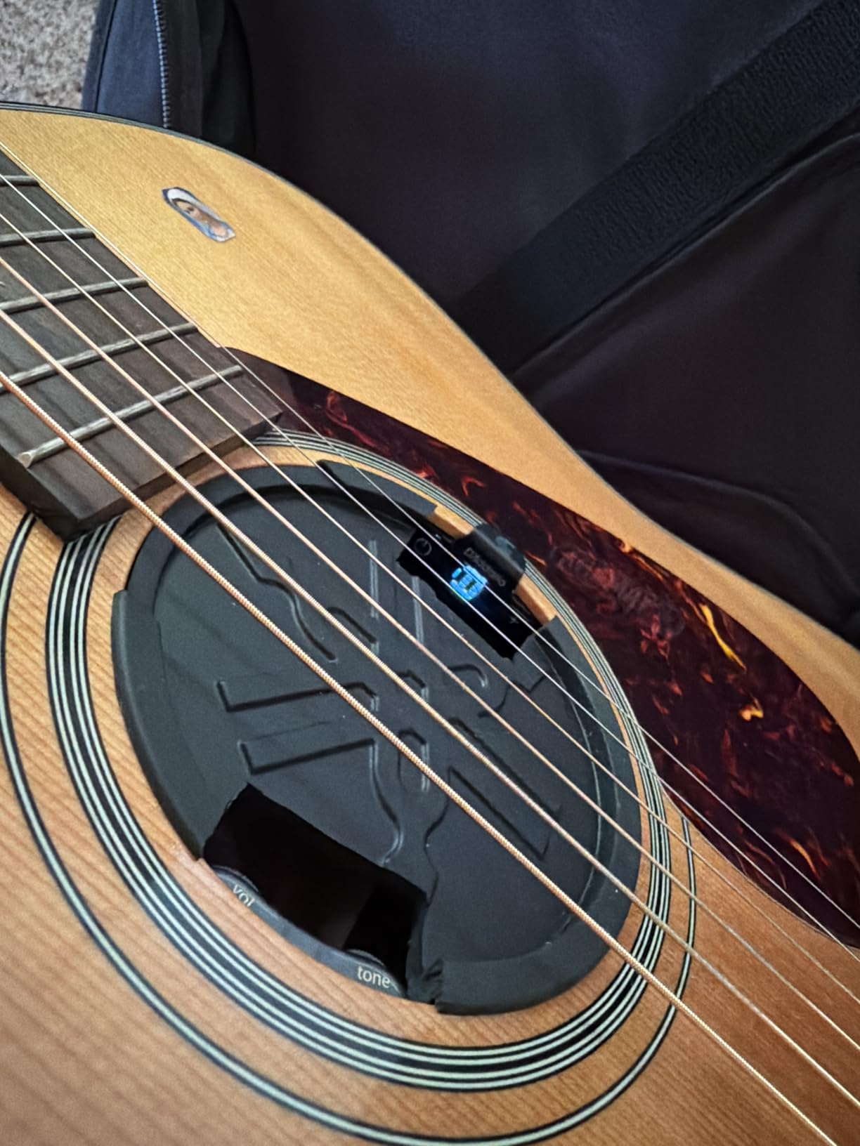 D'Addario NS Micro Soundhole Tuner, Discreet Chromatic Acoustic Guitar customer photo 1