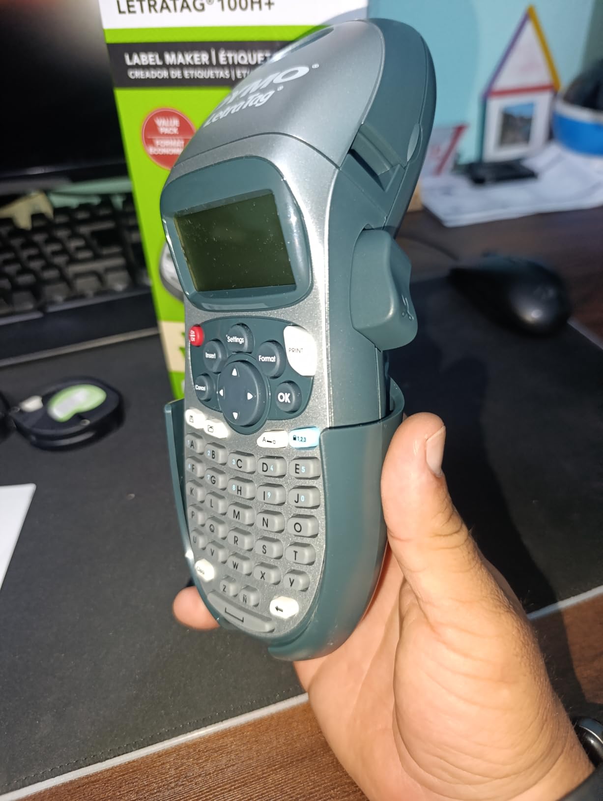 DYMO Label Maker Machine with 3 Tapes - 100H LetraTag Handheld, Includes 3 LT Label Tapes, Perfect for Home & Office Organization customer photo 2