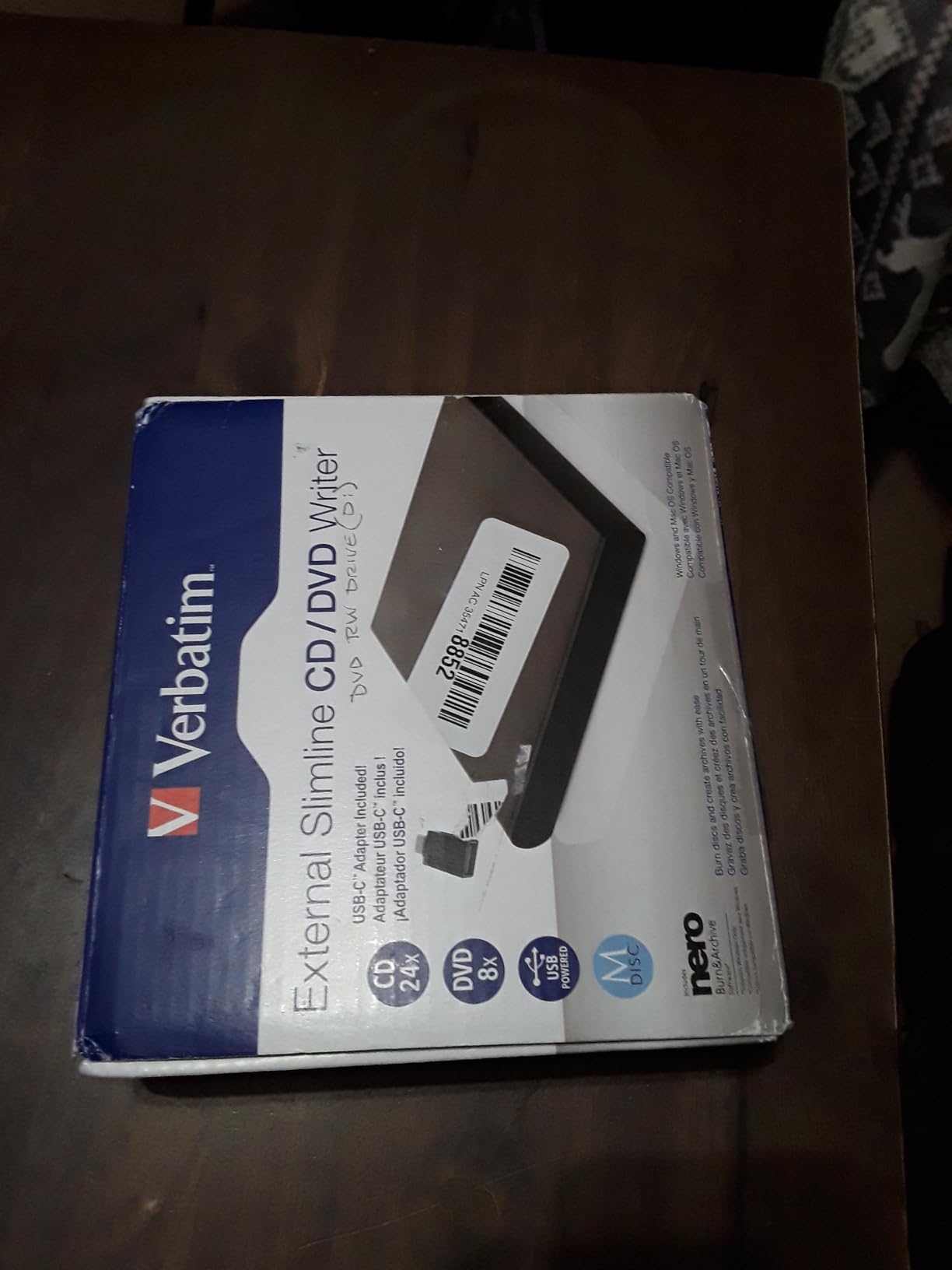 Verbatim External Slimline CD/DVD Writer, USB 2.0, M-DISC, USB-C Adapter customer photo 1