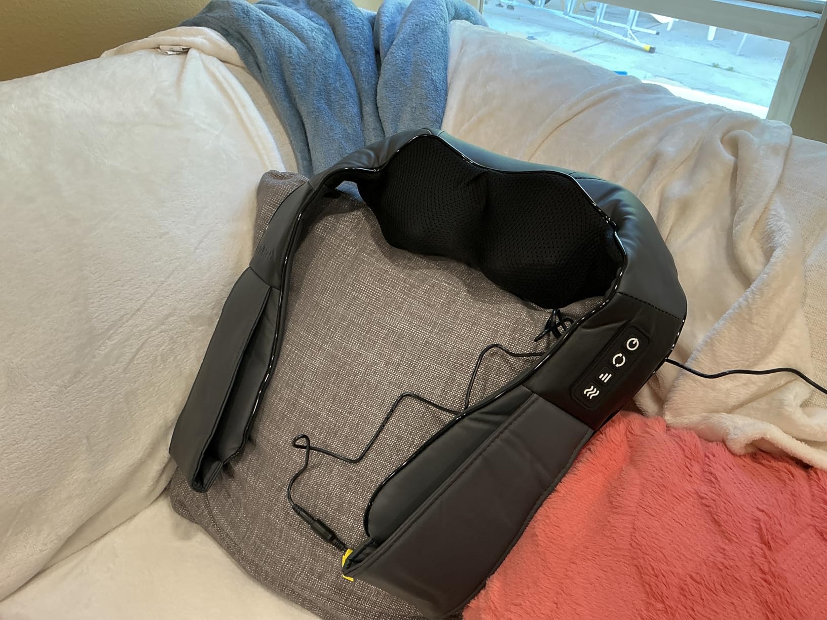 Nekteck Shiatsu Neck Massager with Heat for Pain Relief, NOT Cordless customer photo 1