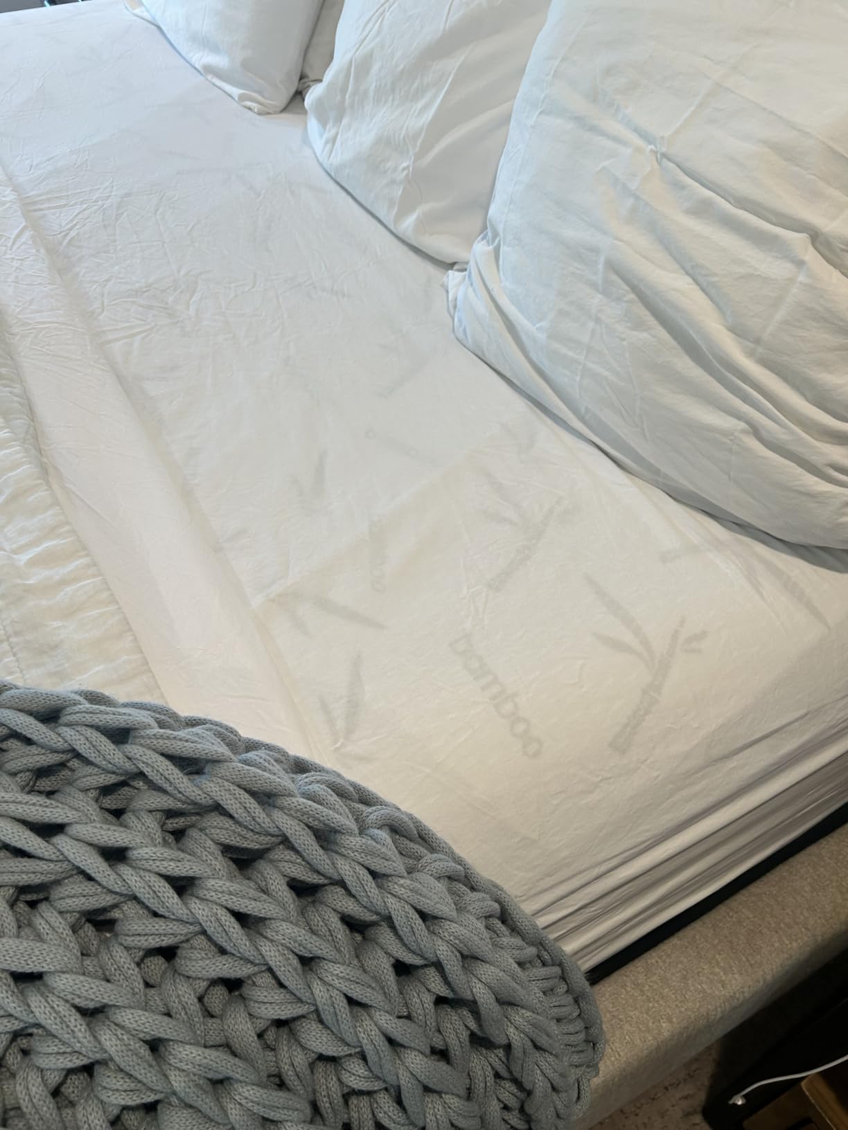 Bamboo Viscose Waterproof Mattress Protector King Size, 17
