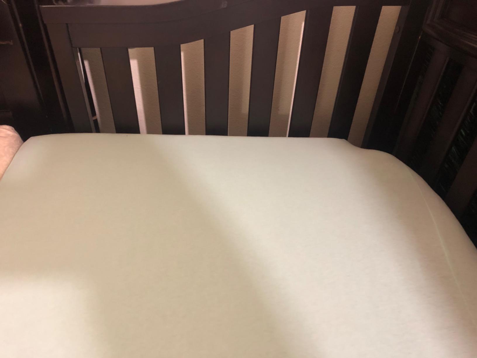 Milliard Memory Foam Crib Mattress, New Edition, Flip Technology, Firm Side for Baby and Soft Side for Toddler - 100% Cotton Cover, Made in The USA, 5.5x52x27.5 in. customer photo 1