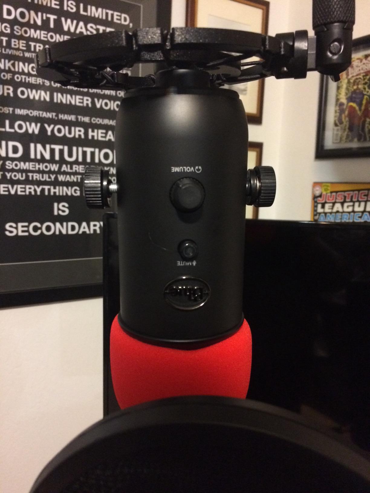 Logitech Creators Blue Yeti USB Microphone for PC, Mac, Gaming, Streaming, Podcasting, Studio and Computer Condenser Mic with Blue VO!CE Effects, 4 Pickup Patterns, Plug and Play - Midnight Blue | Mac, Gaming, Streaming, Podcasting, Studio and Computer Condenser Mic, VO!CE Effects, 4 Pickup Patterns, Plug and Play customer photo 1