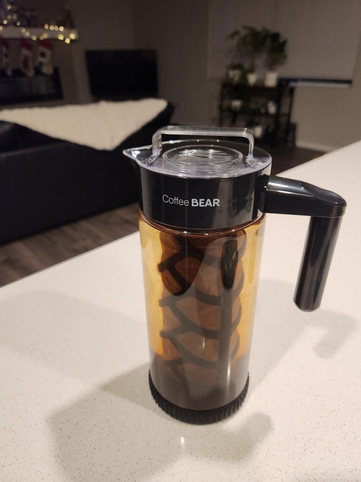 COFFEE BEAR – Cold Brew Coffee Maker and Iced Tea Brewer, Large 1.3L (44oz) Borosilicate Glass Pitcher with Reusable Mesh Filter, Easy to Clean, Dishwasher Safe customer photo 2