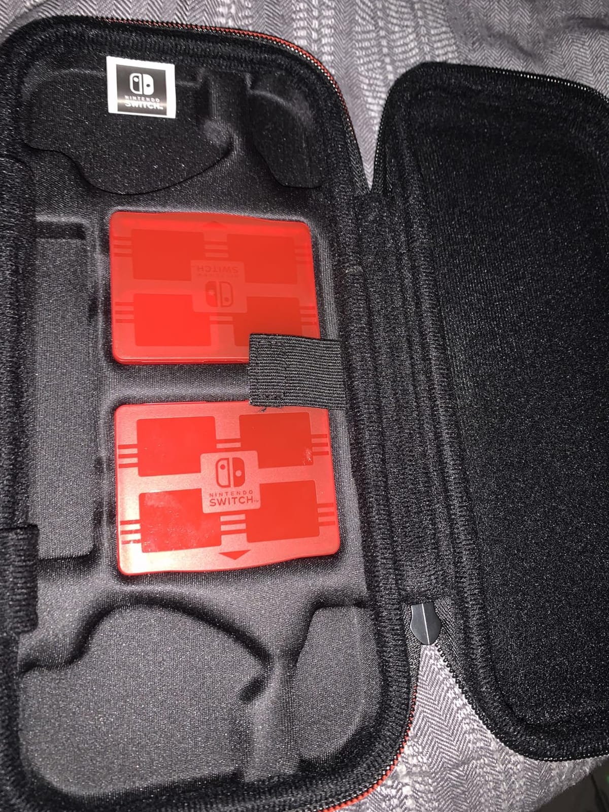 Game Traveler R.D.S. INDUSTRIES, INC Deluxe Licensed Travel Case customer photo 1