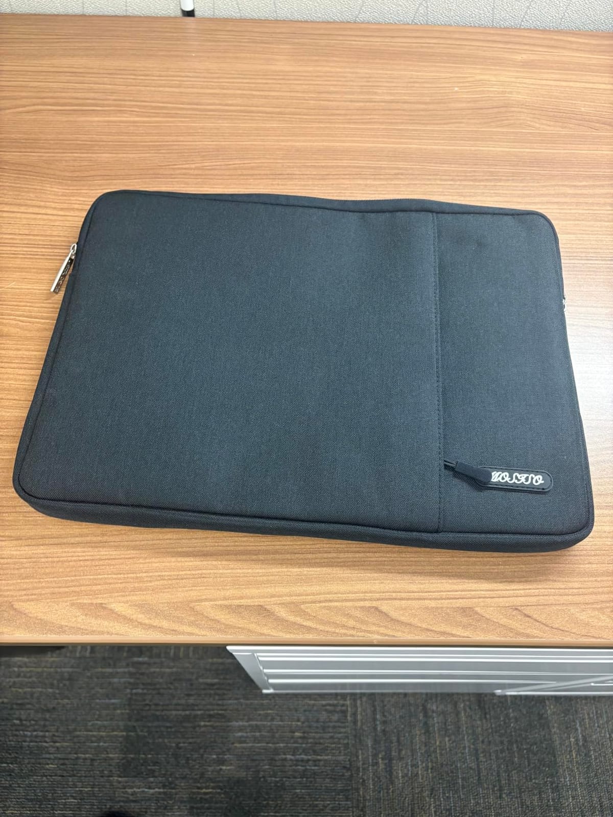 MOSISO Laptop Case 13.3 inch, 13-13.3 inch Laptop Sleeve Bag with Pocket | Compatible with MacBook Air/Pro 13/Pro 14, HP Dell ASUS Lenovo, Polyester Vertical Computer Bag, Black customer photo 2