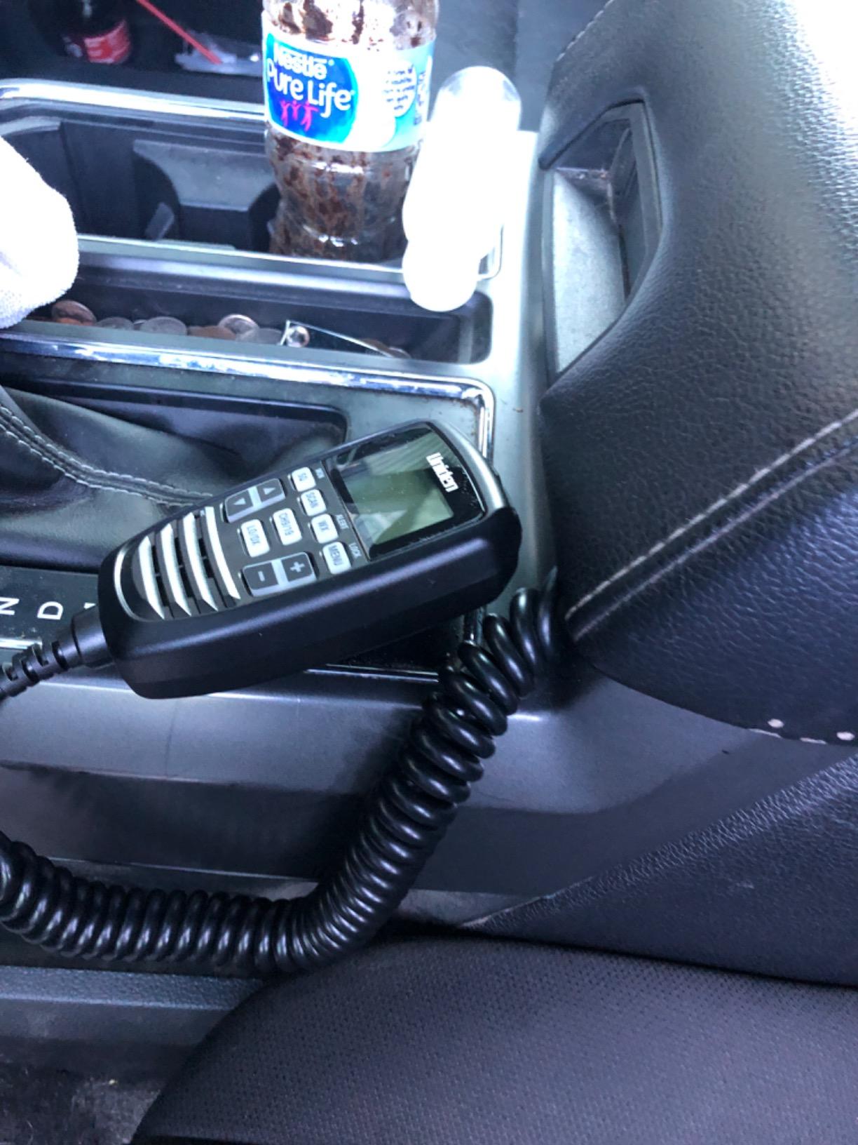Uniden CMX760 Bearcat Off Road Series Compact Mobile CB Radio, 40-Channel Operation, Ultra-Compact for Easy Mounting, Large 7-Color Backlit LCD Display on Mic with Built-in Speaker Mic, Black customer photo 1
