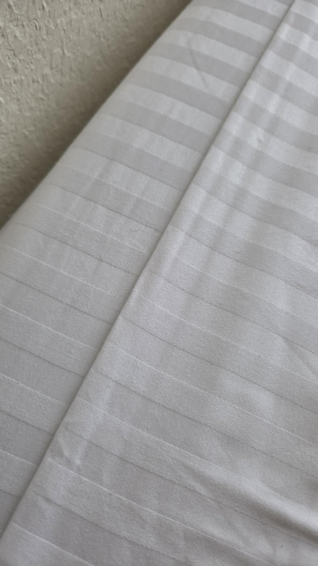 California Design Den Soft 100% Cotton Sateen Queen Bed Sheets Set, White customer photo 2