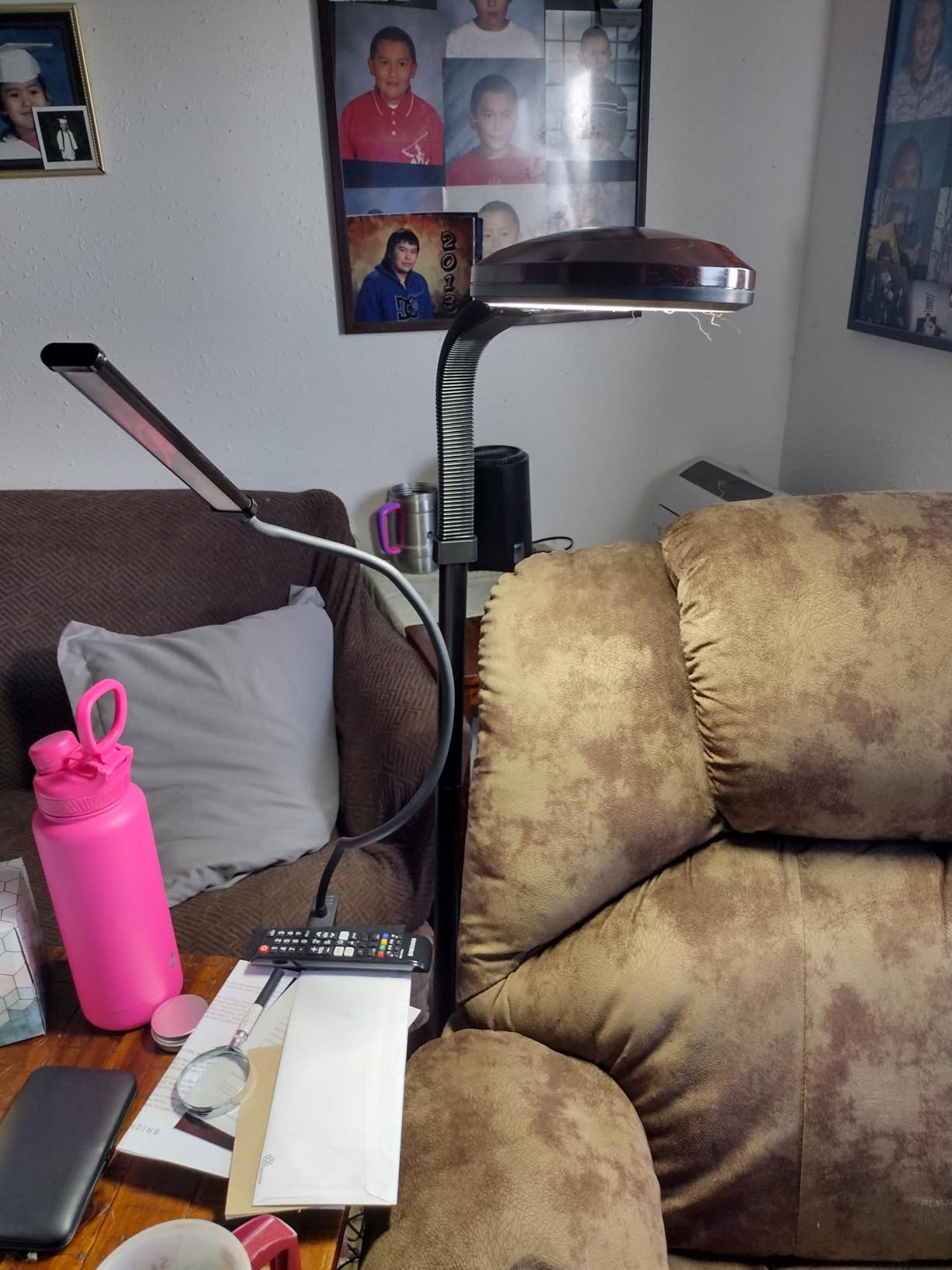 Brightech Litespan - Bright LED Floor Reading Lamp for Over Chair Crafts and Reading, Estheticians' Light for Lash Extensions, Adjustable Standing Lamp for Living Room, Bedroom, Office - White customer photo 1