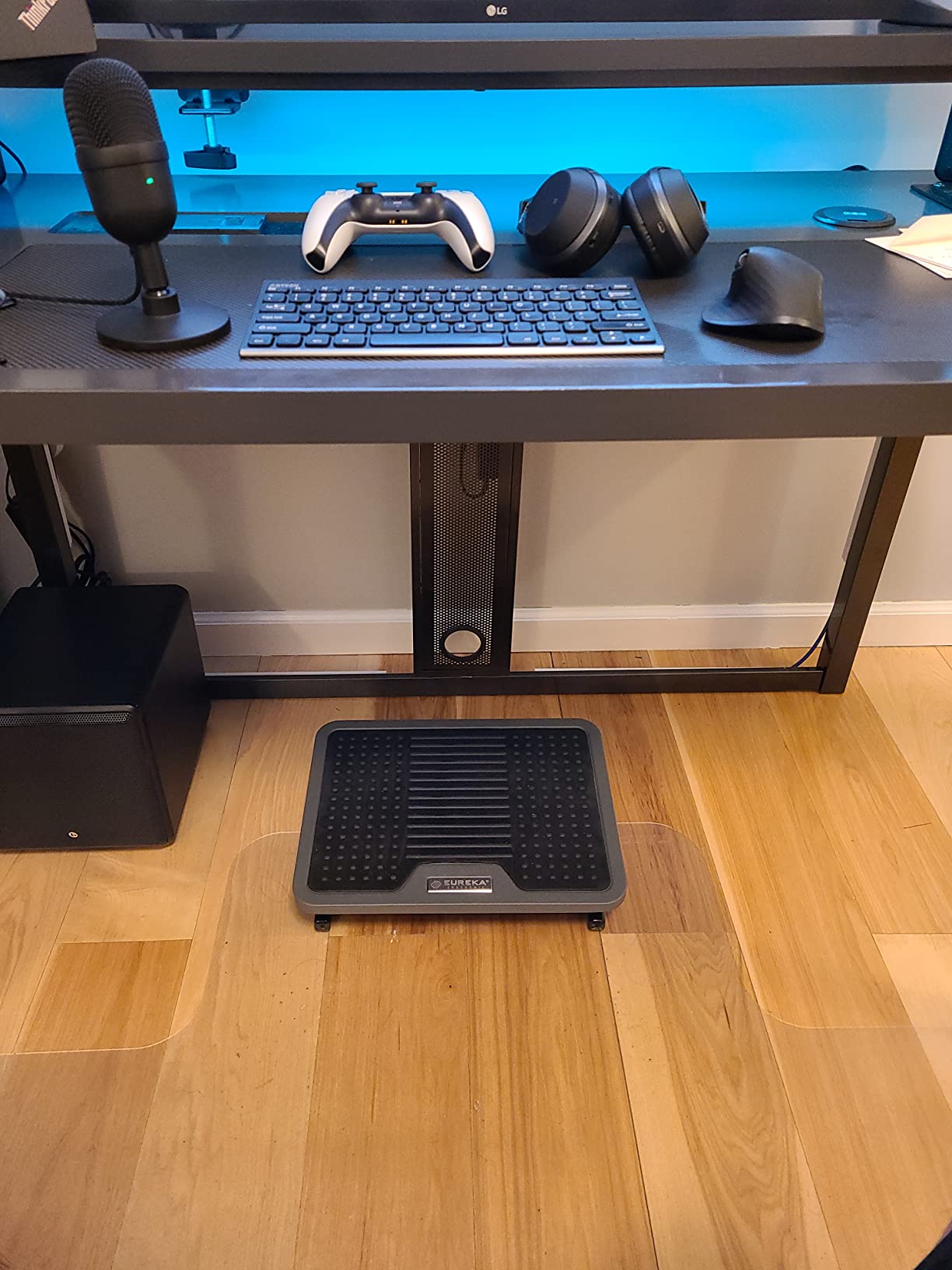 EUREKA ERGONOMIC Tilt Adjustable Footrest, Foot Rest for Under Desk at Work with Massage Surface, Office Foot Rest Under Desk with 20 Degree Tilt No Locking, Metal Frame customer photo 2